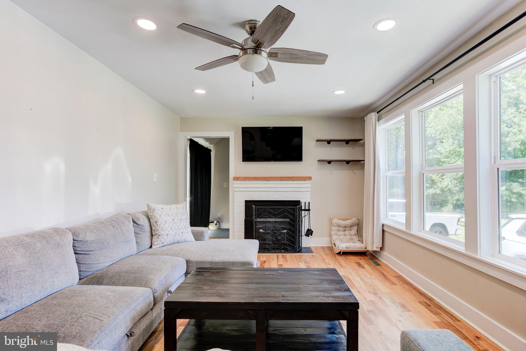 FERRY FARMS - Residential