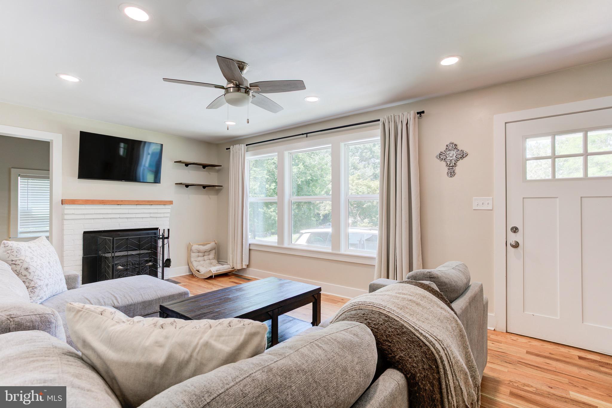 FERRY FARMS - Residential