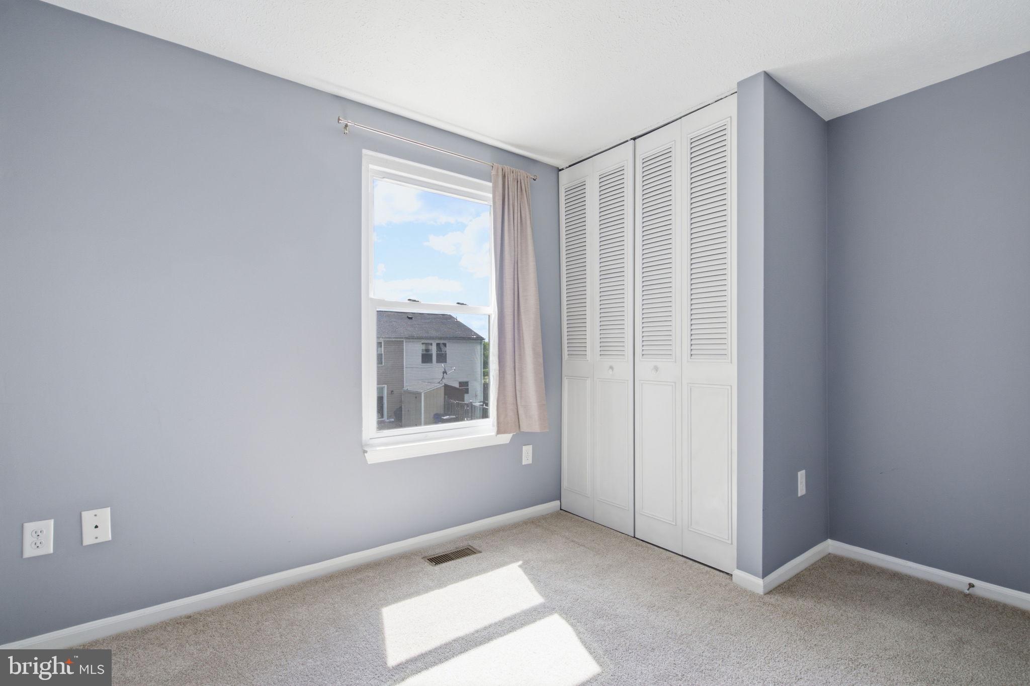 HILLCREST ORCHARDS - Residential