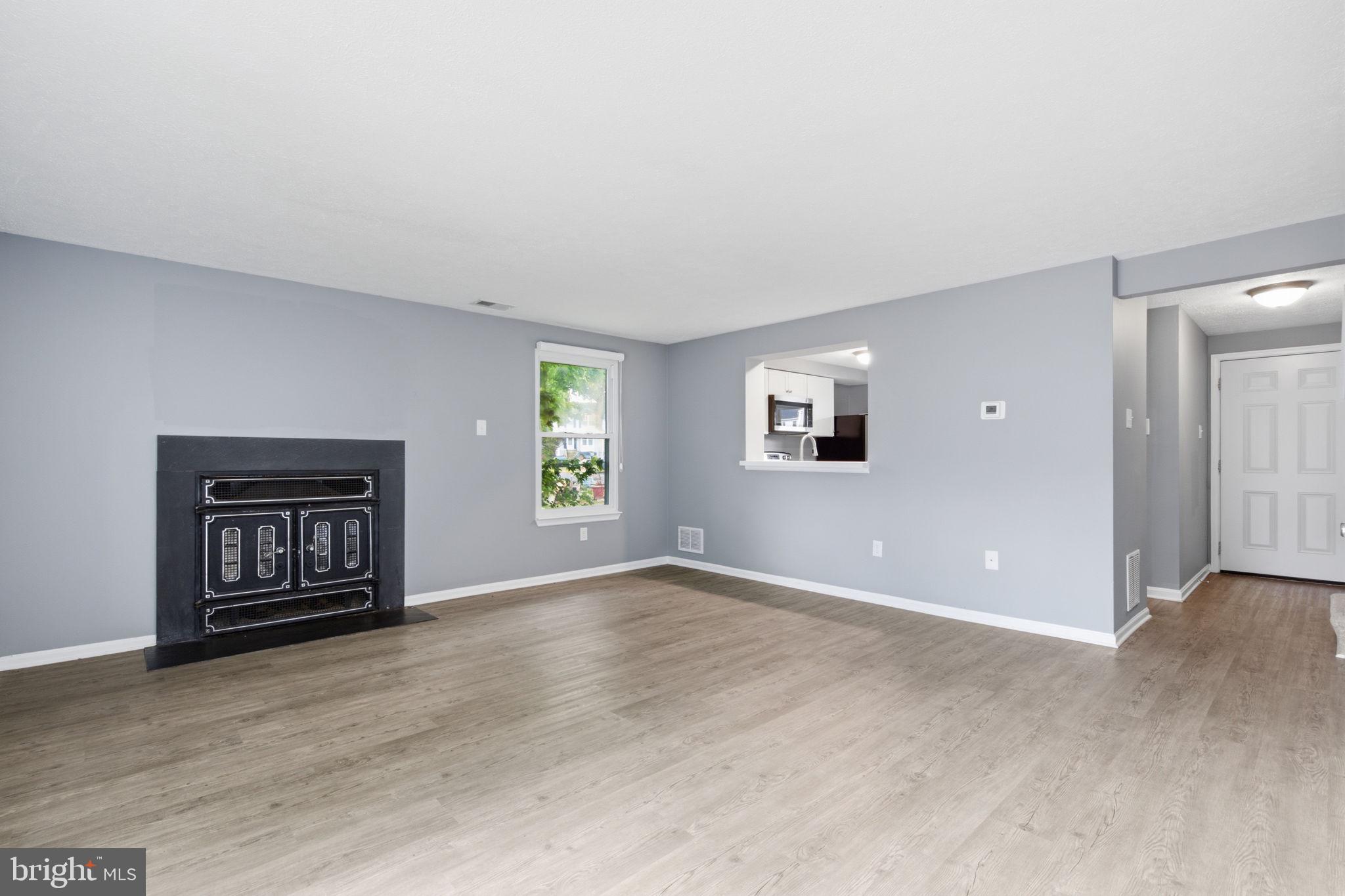 HILLCREST ORCHARDS - Residential