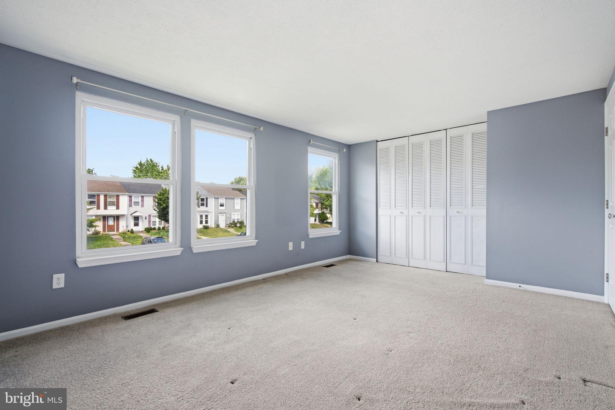 HILLCREST ORCHARDS - Residential