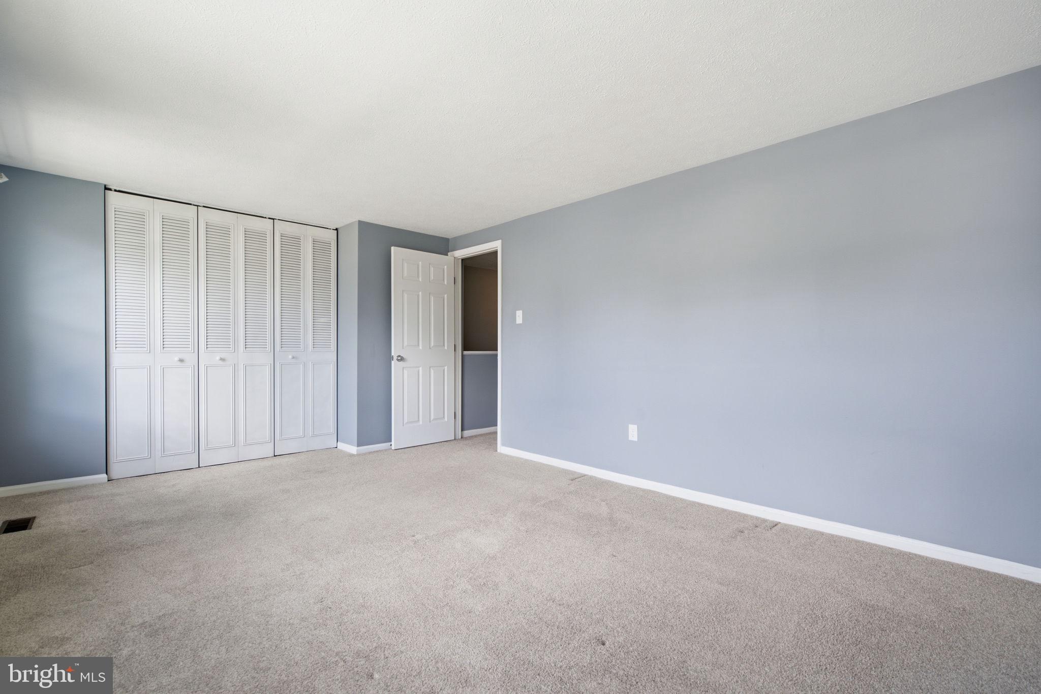 HILLCREST ORCHARDS - Residential