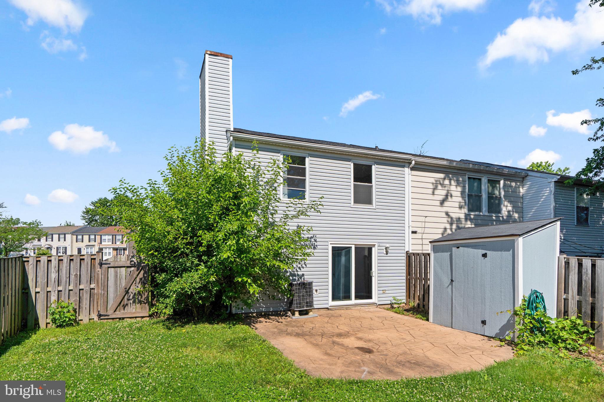HILLCREST ORCHARDS - Residential