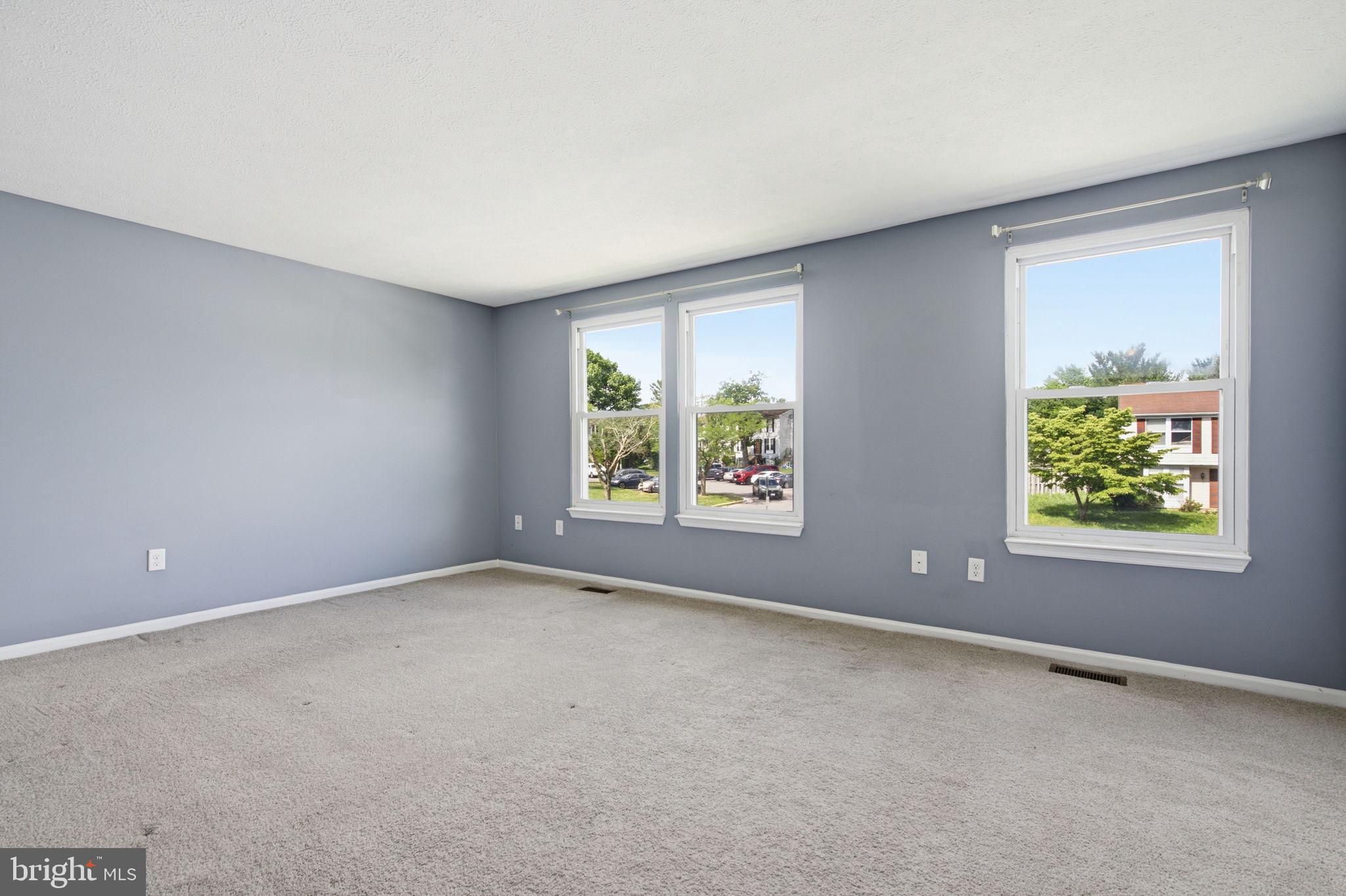 HILLCREST ORCHARDS - Residential