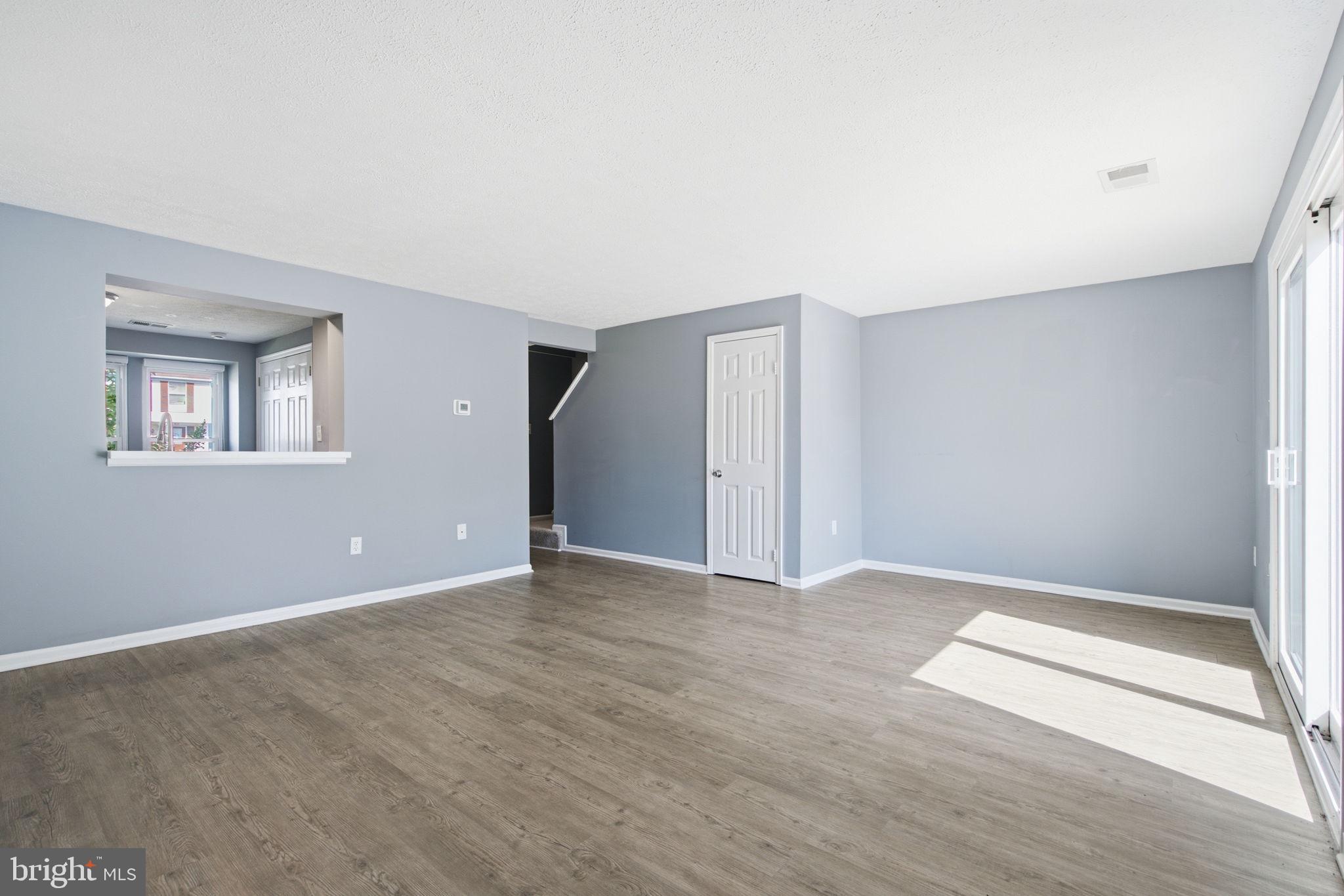 HILLCREST ORCHARDS - Residential