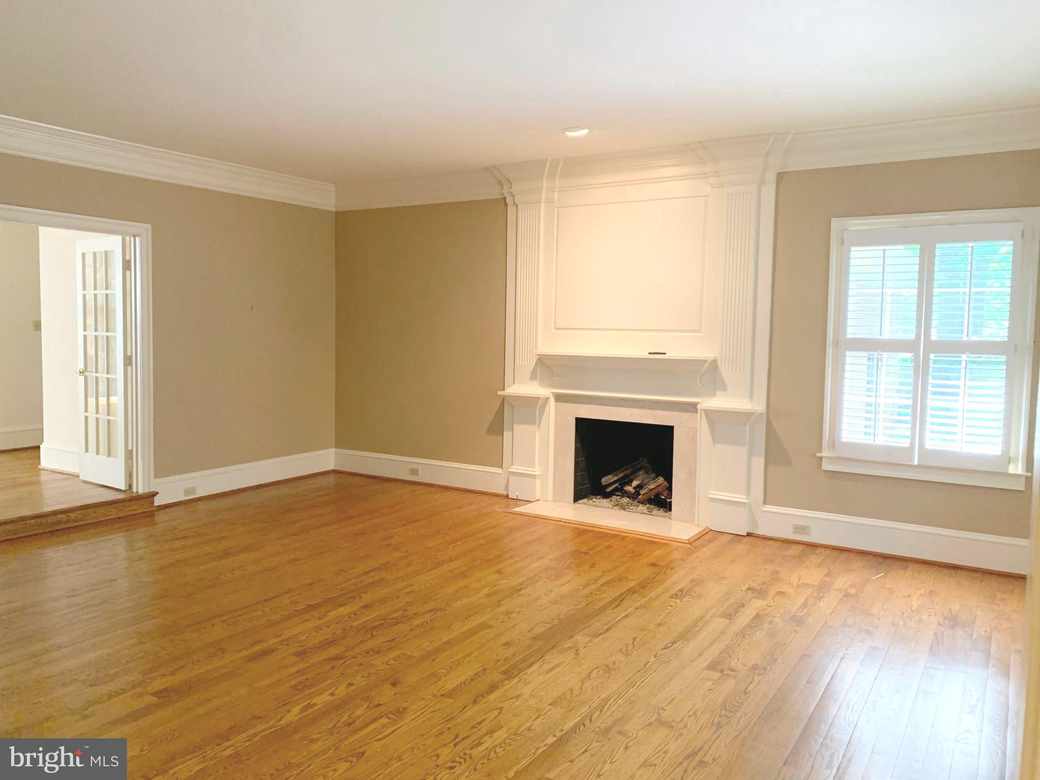 EATON PARK - Residential