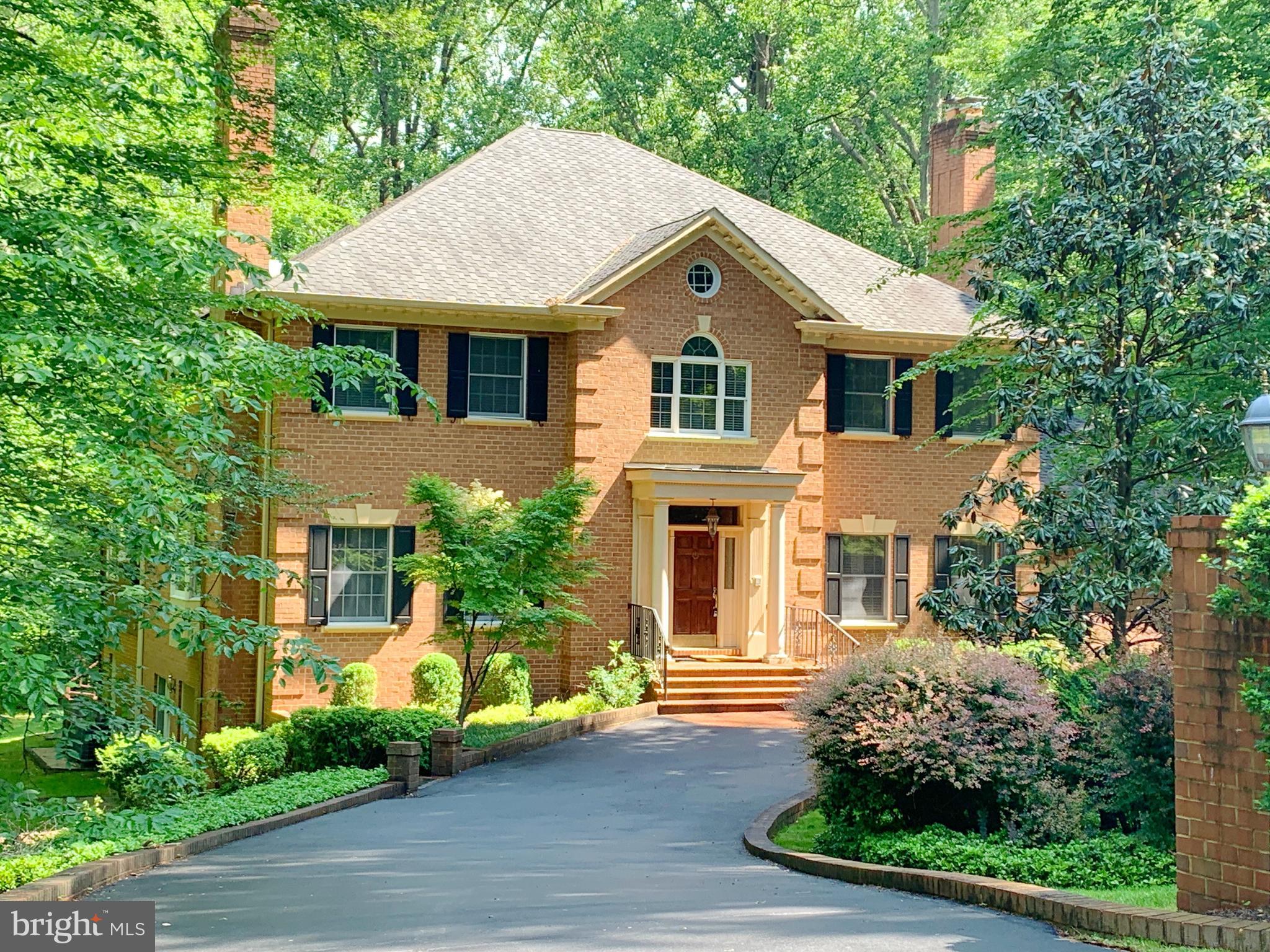 EATON PARK - Residential