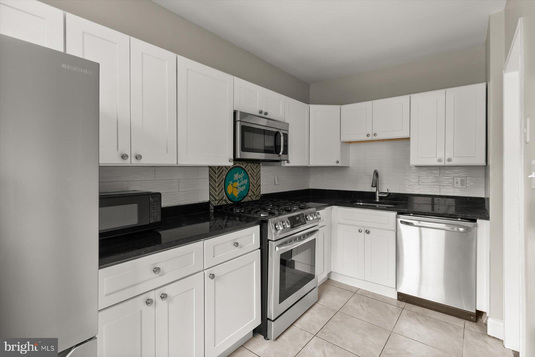 HARTFORD THAYER CONDOMINIUM APARTMENTS - Residential