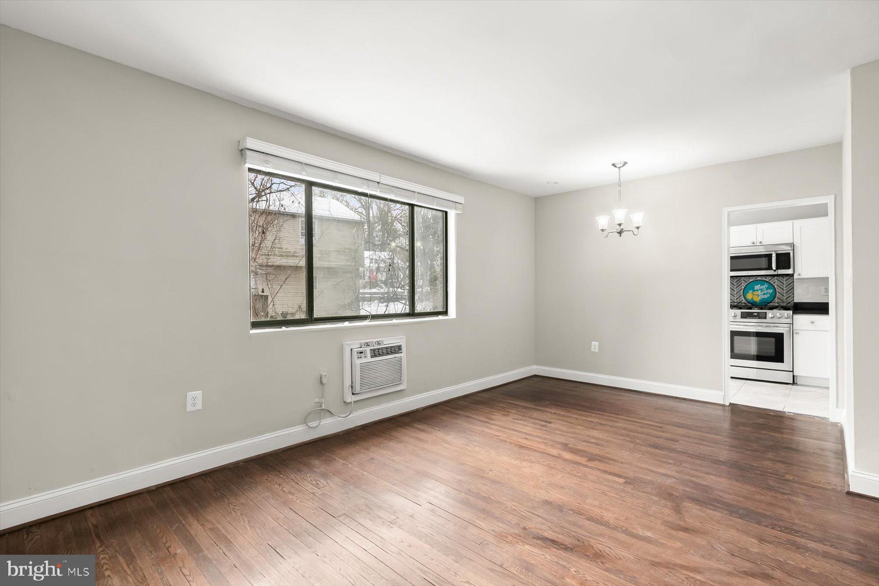 HARTFORD THAYER CONDOMINIUM APARTMENTS - Residential