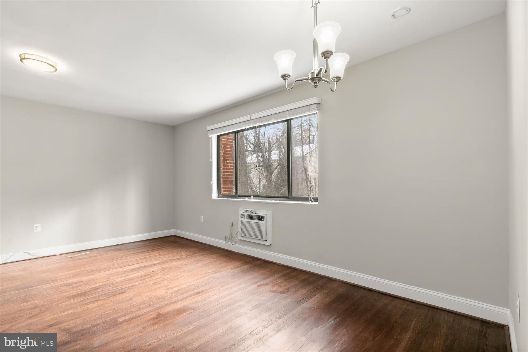 HARTFORD THAYER CONDOMINIUM APARTMENTS - Residential