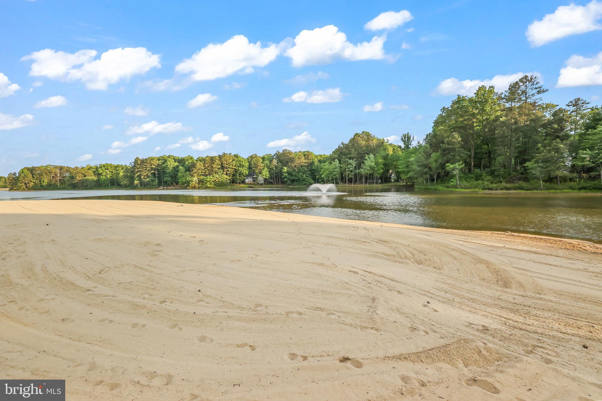 LAKE LAND OR - Residential