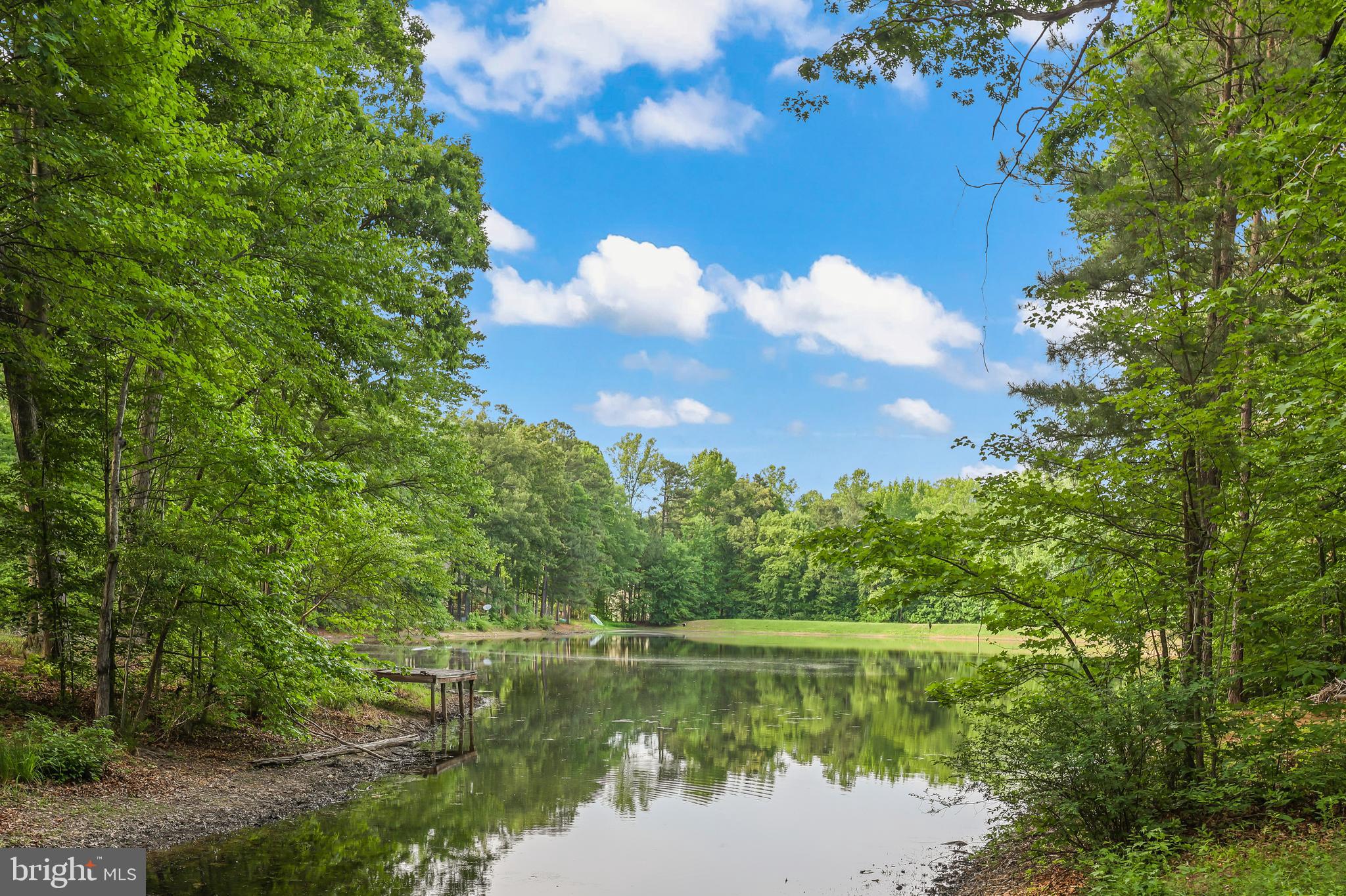 LAKE LAND OR - Residential