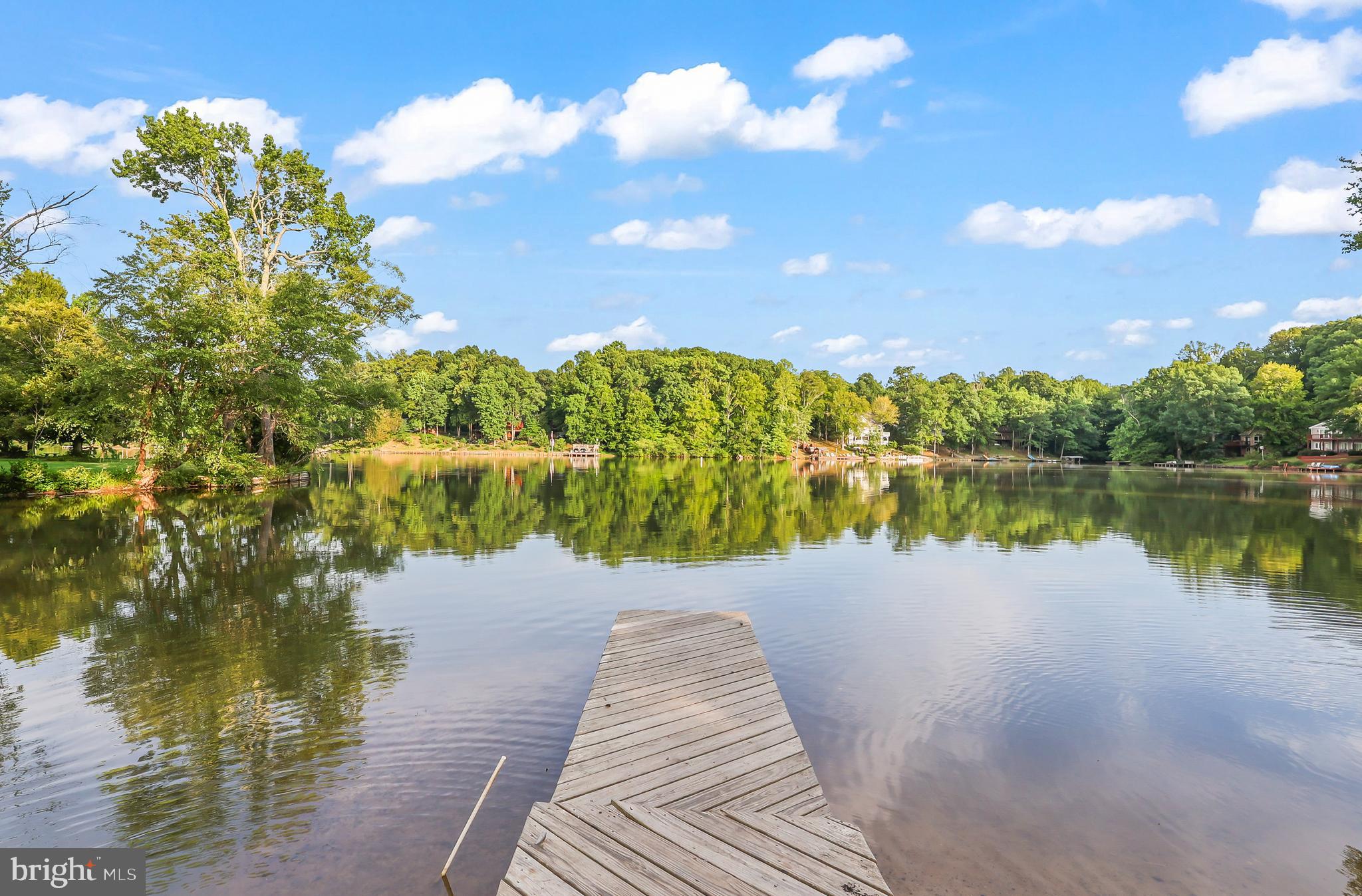 LAKE LAND OR - Residential