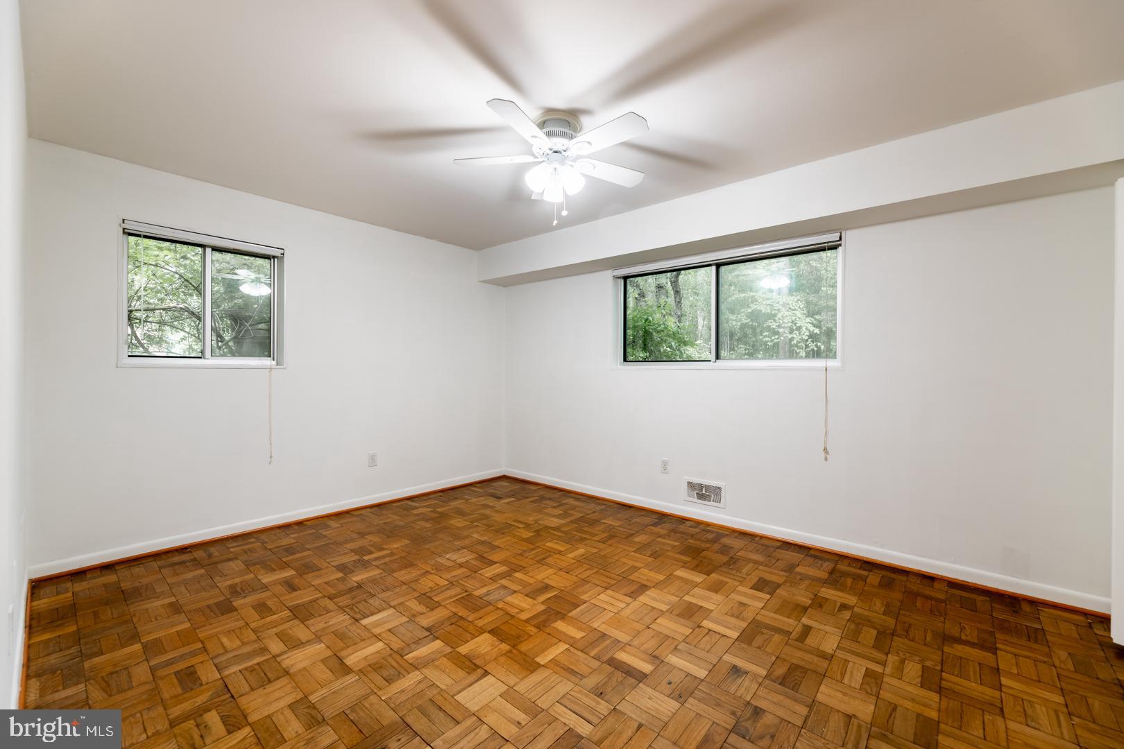 PARKSIDE CONDOMINIUMS - Residential
