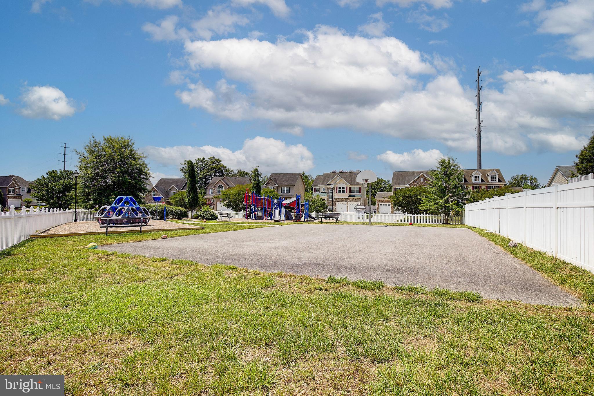 PRINCE FREDERICK CROSSING - Residential