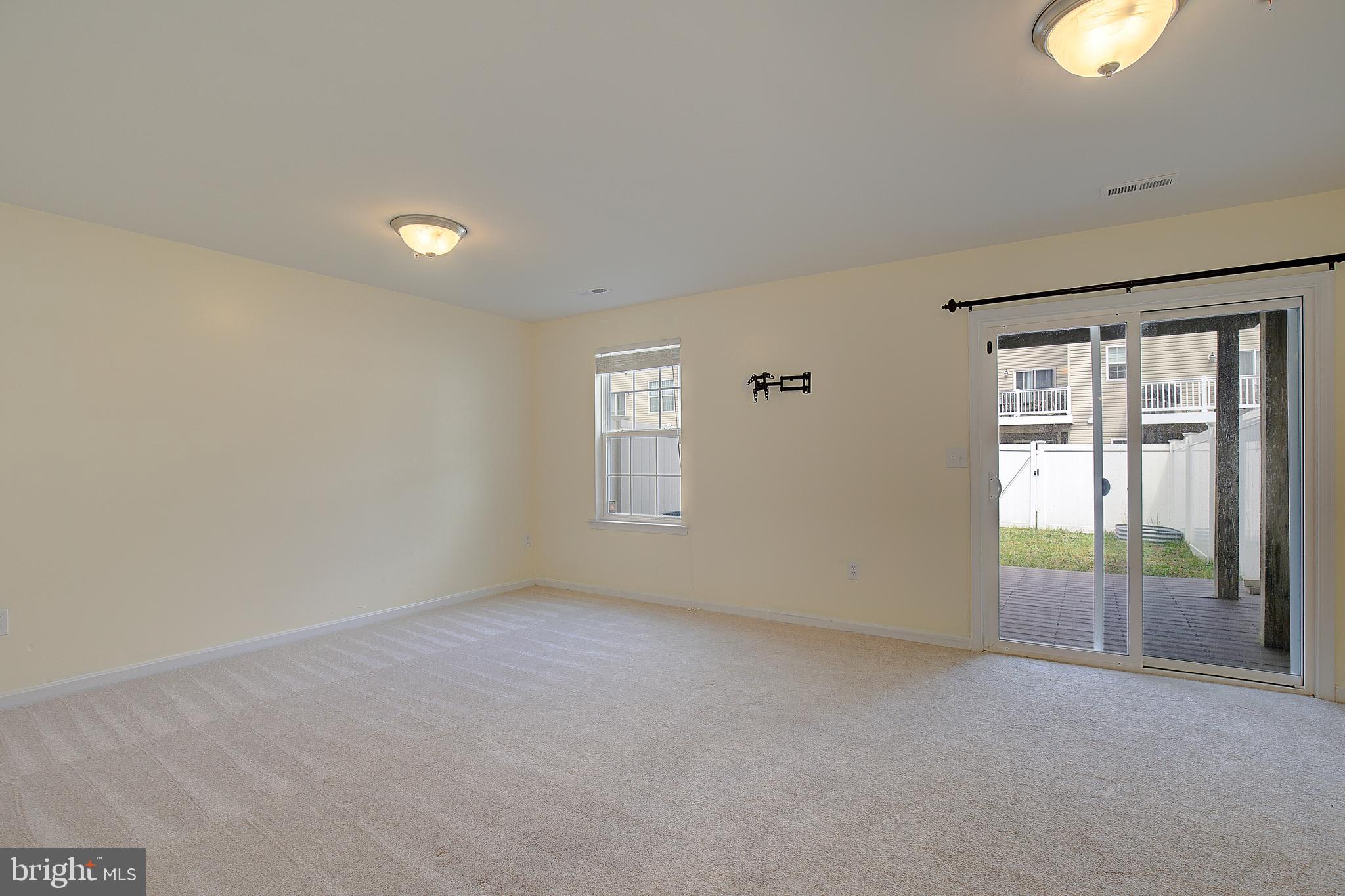 PRINCE FREDERICK CROSSING - Residential