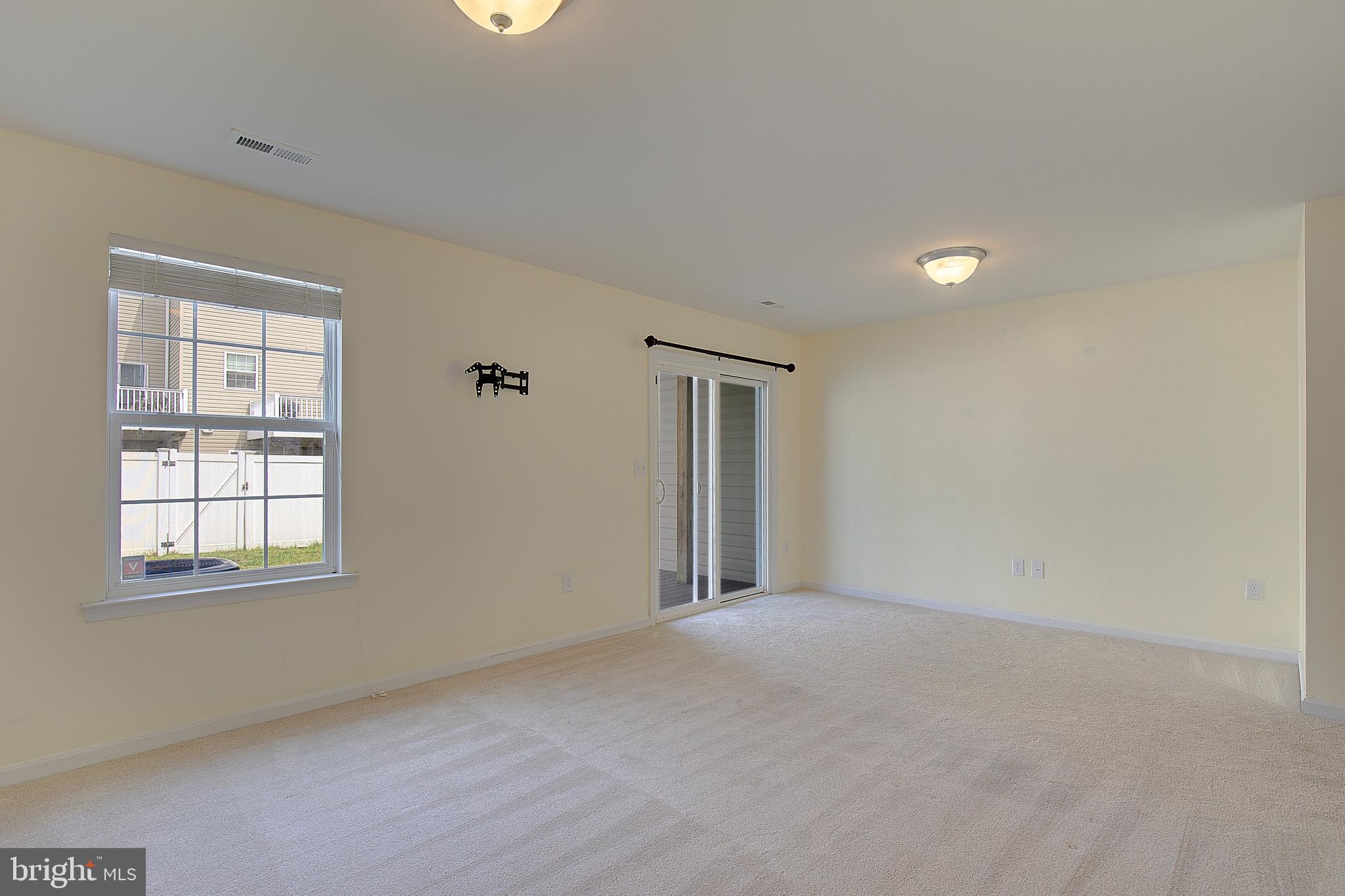 PRINCE FREDERICK CROSSING - Residential