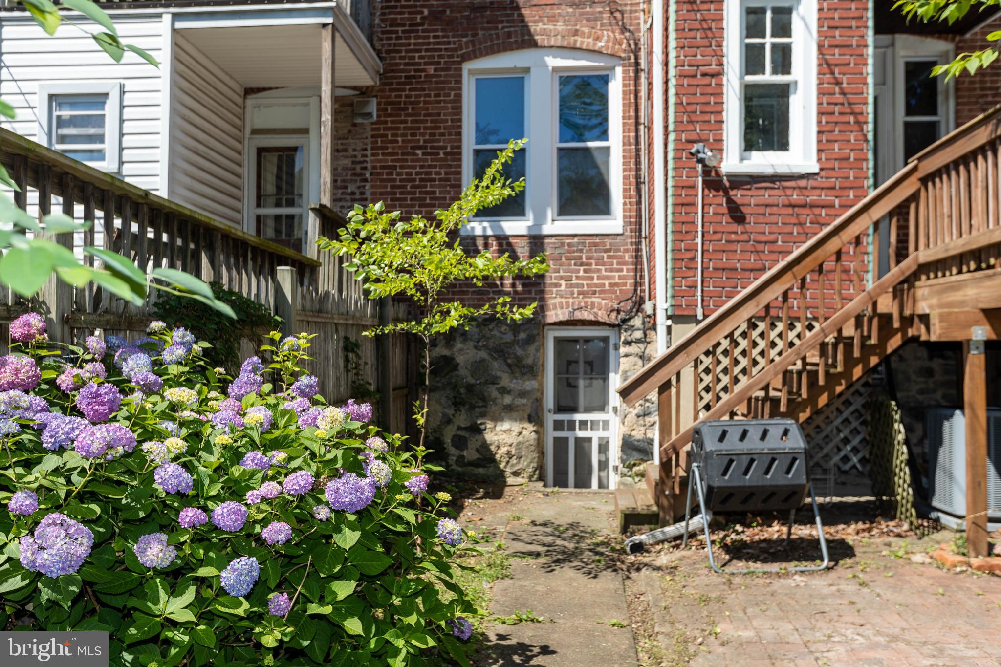 WYMAN PARK HAMPDEN - Residential