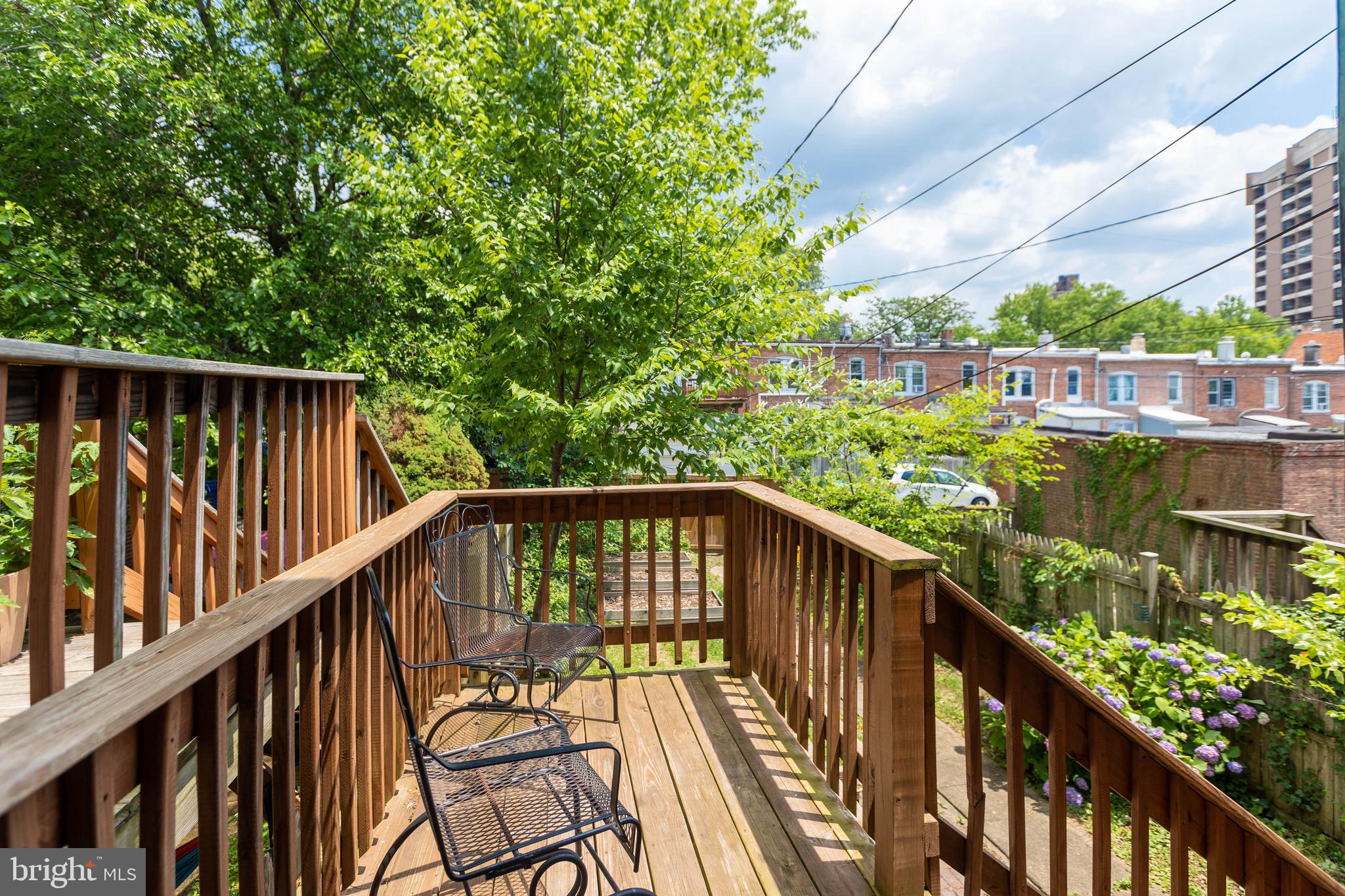 WYMAN PARK HAMPDEN - Residential