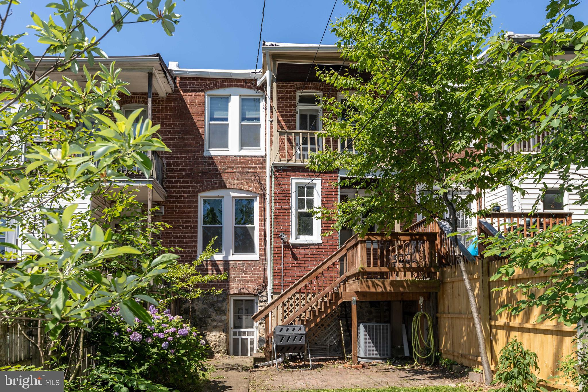 WYMAN PARK HAMPDEN - Residential