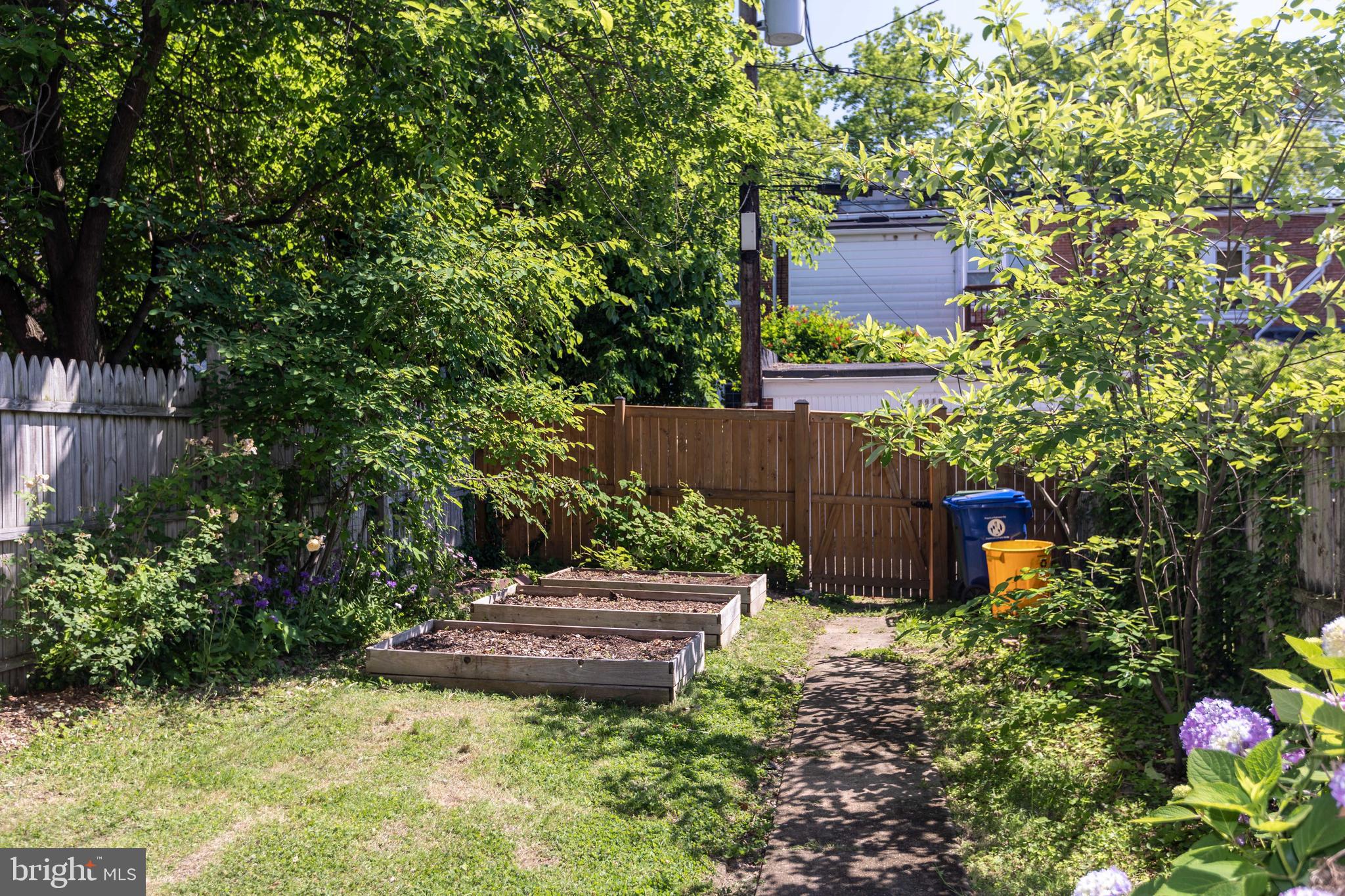 WYMAN PARK HAMPDEN - Residential