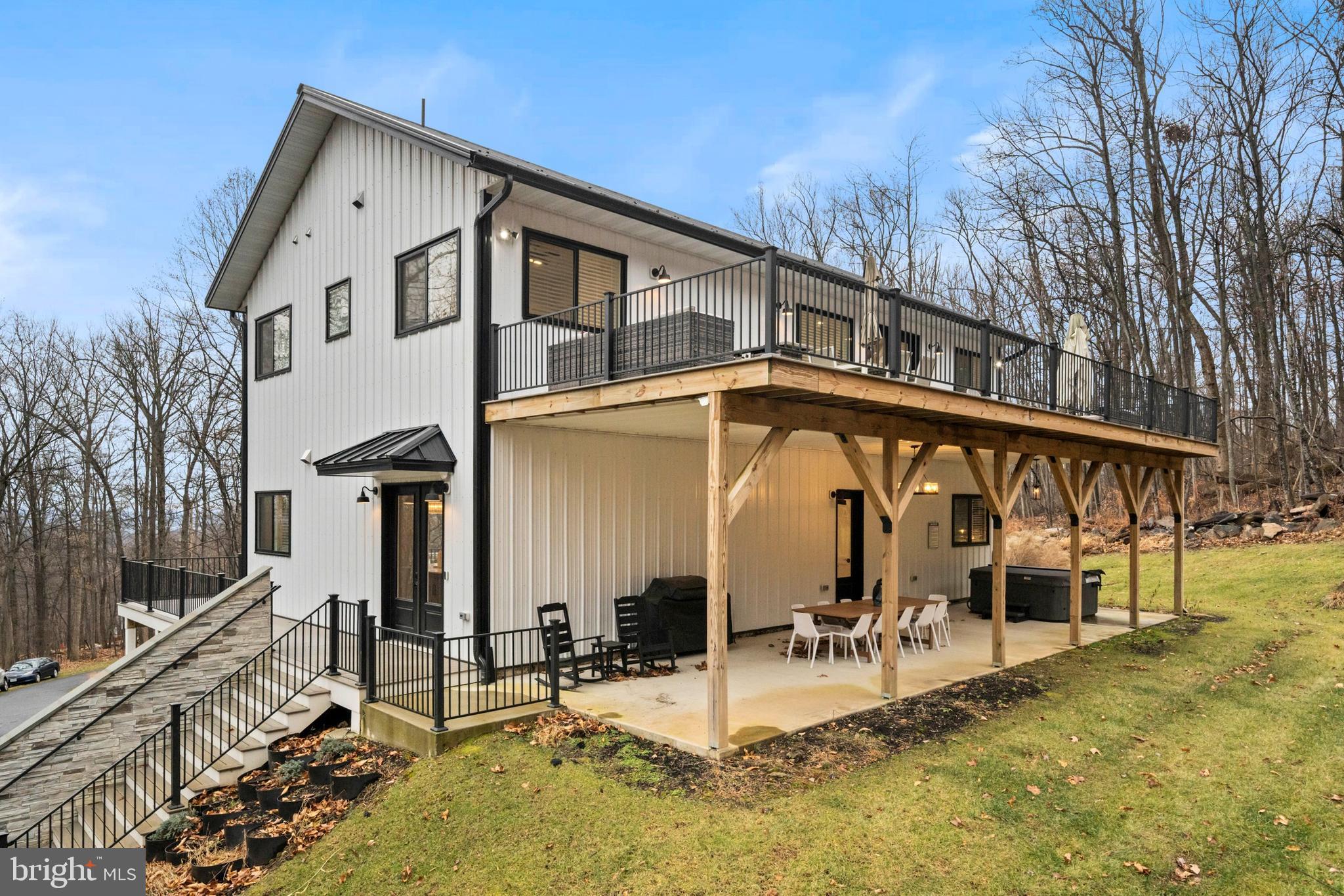 HOUGH - Residential