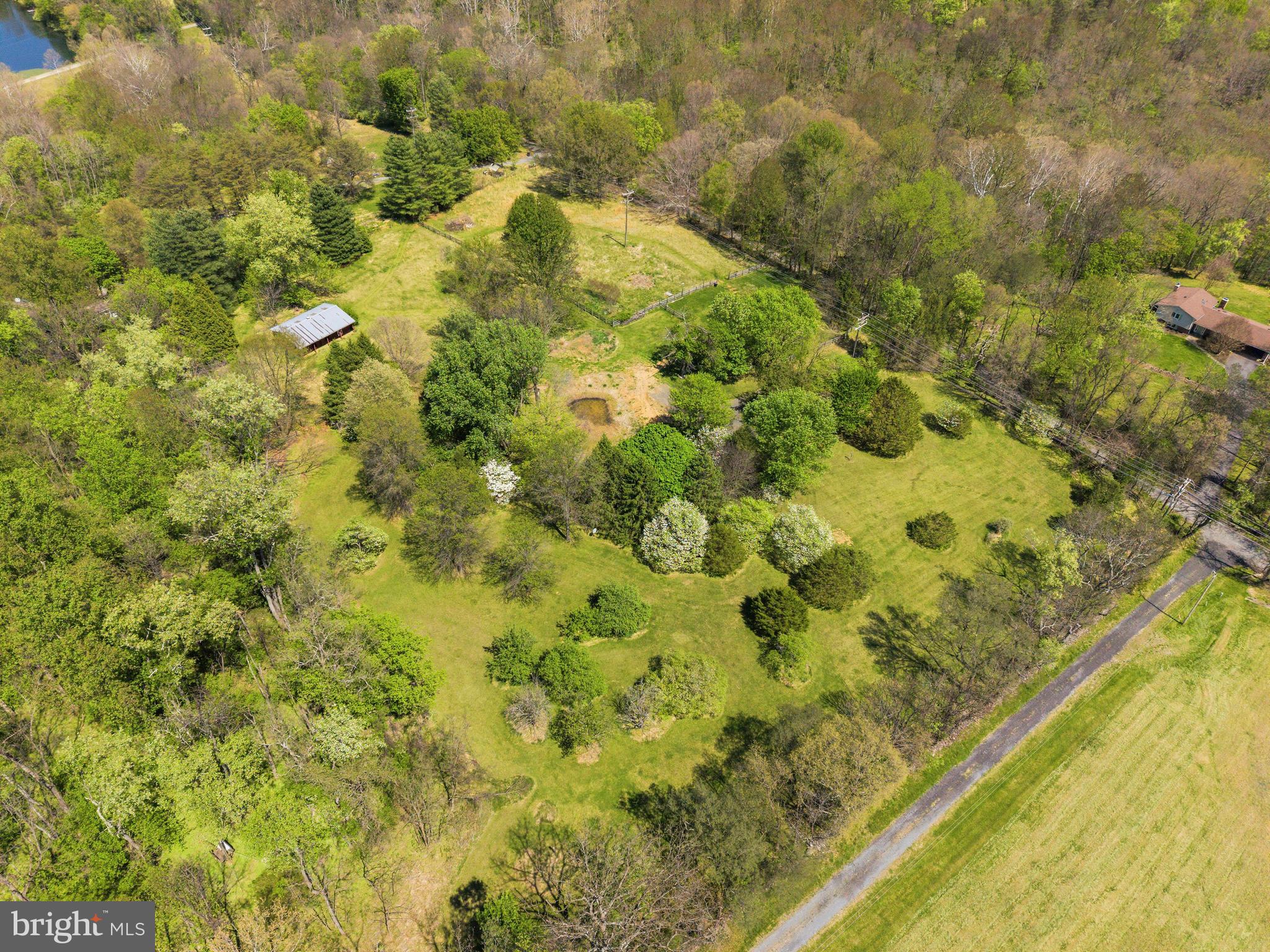 HOUGH - Residential