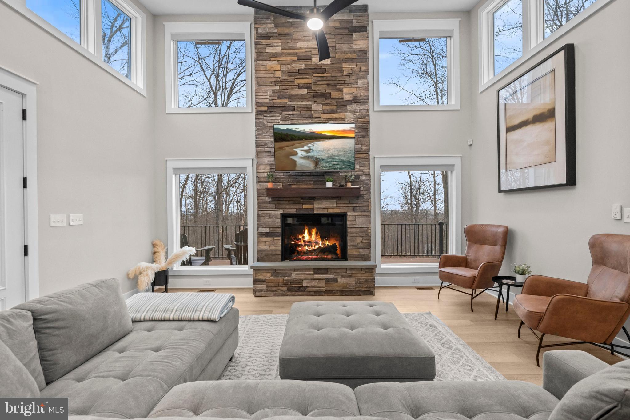 HOUGH - Residential