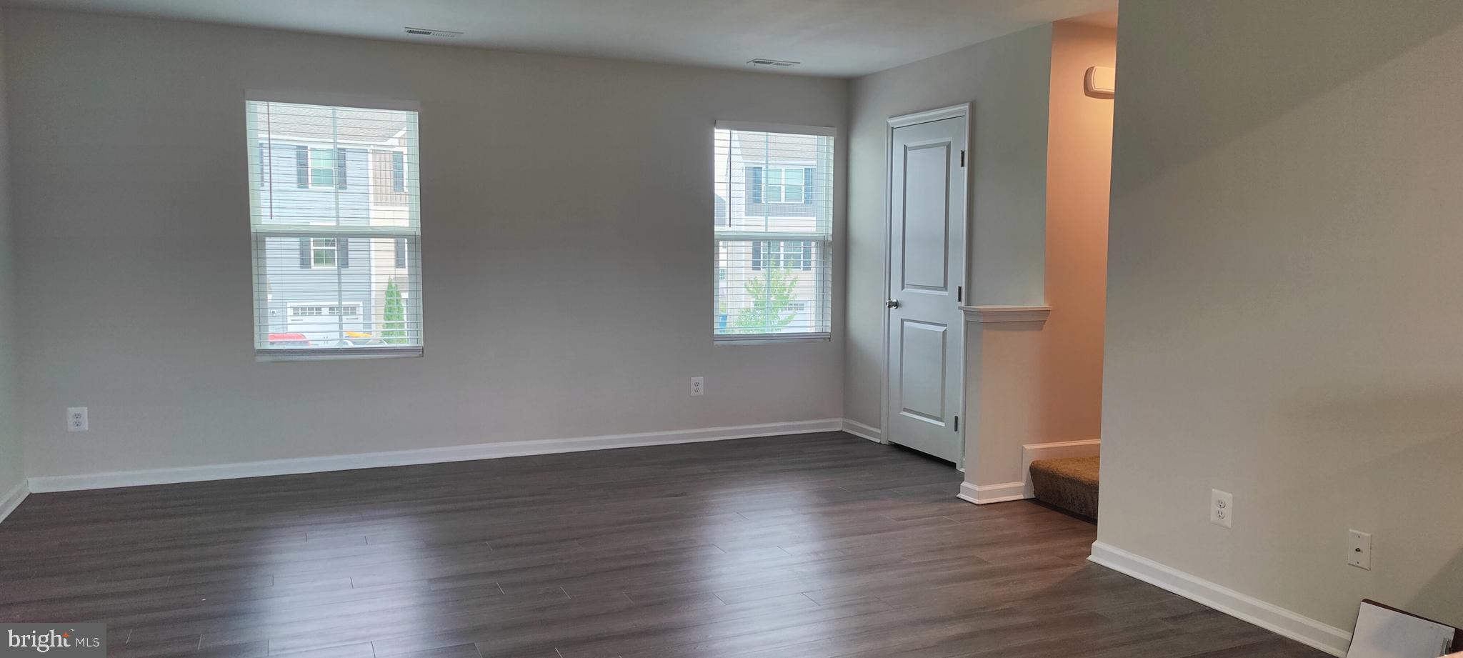 HYETTS CROSSING - Residential