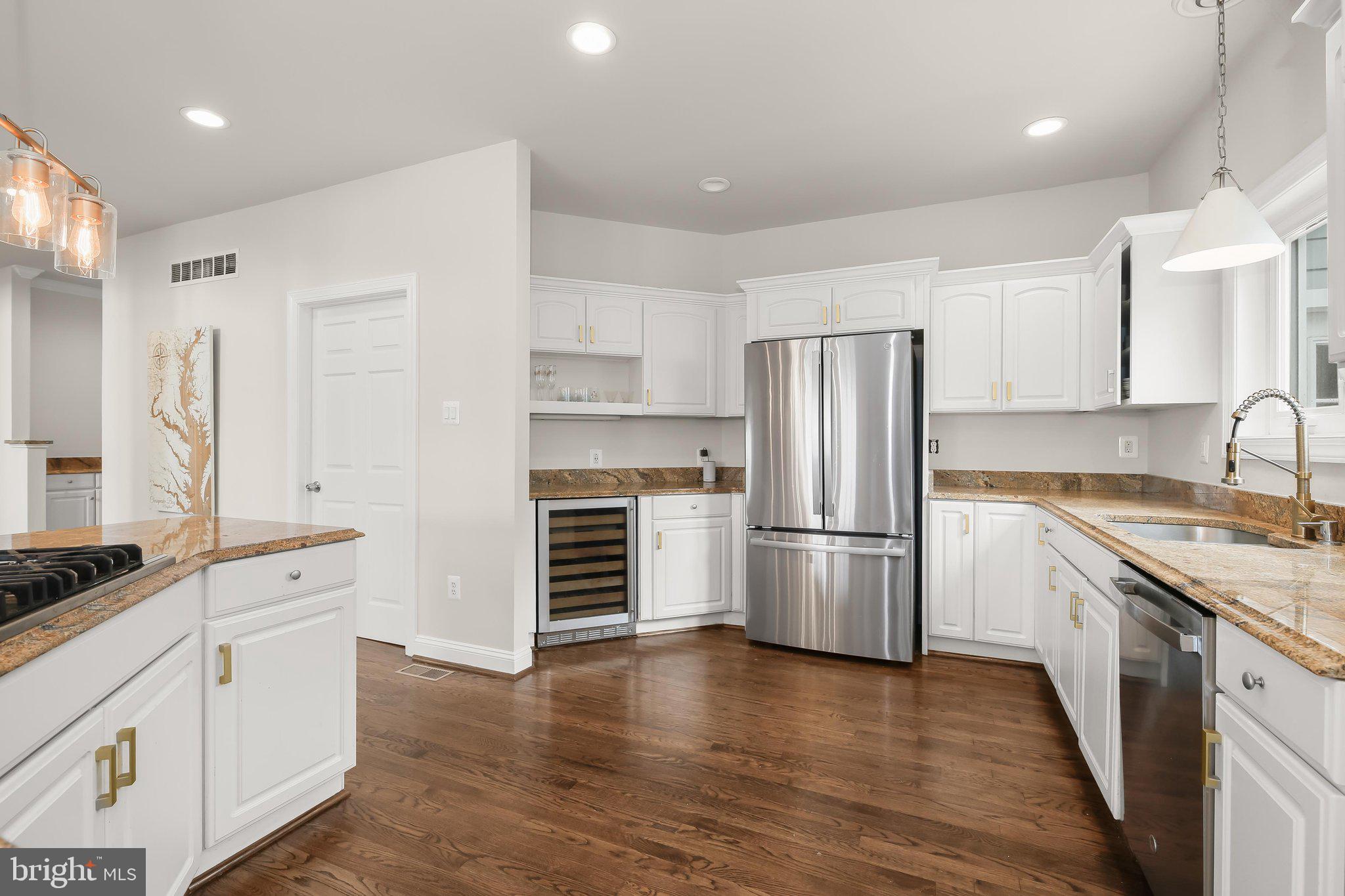 CATTAIL CREEK - Residential