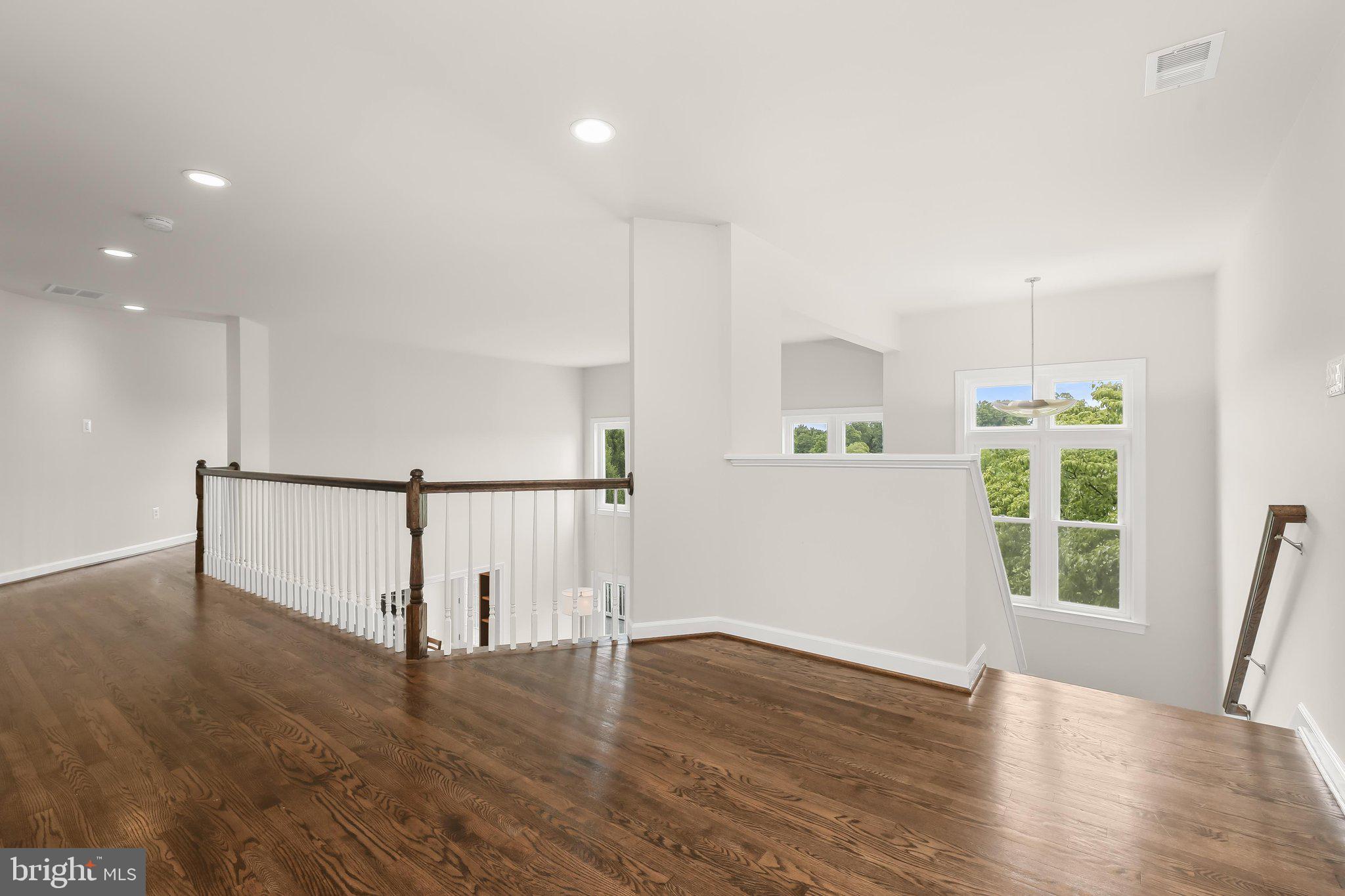 CATTAIL CREEK - Residential