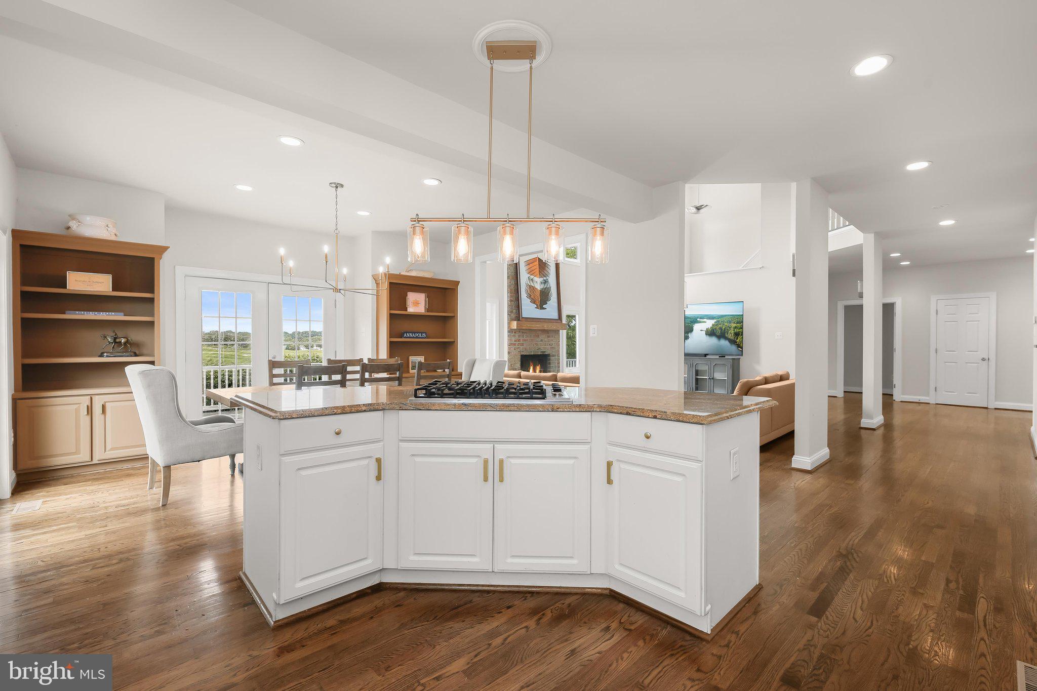 CATTAIL CREEK - Residential