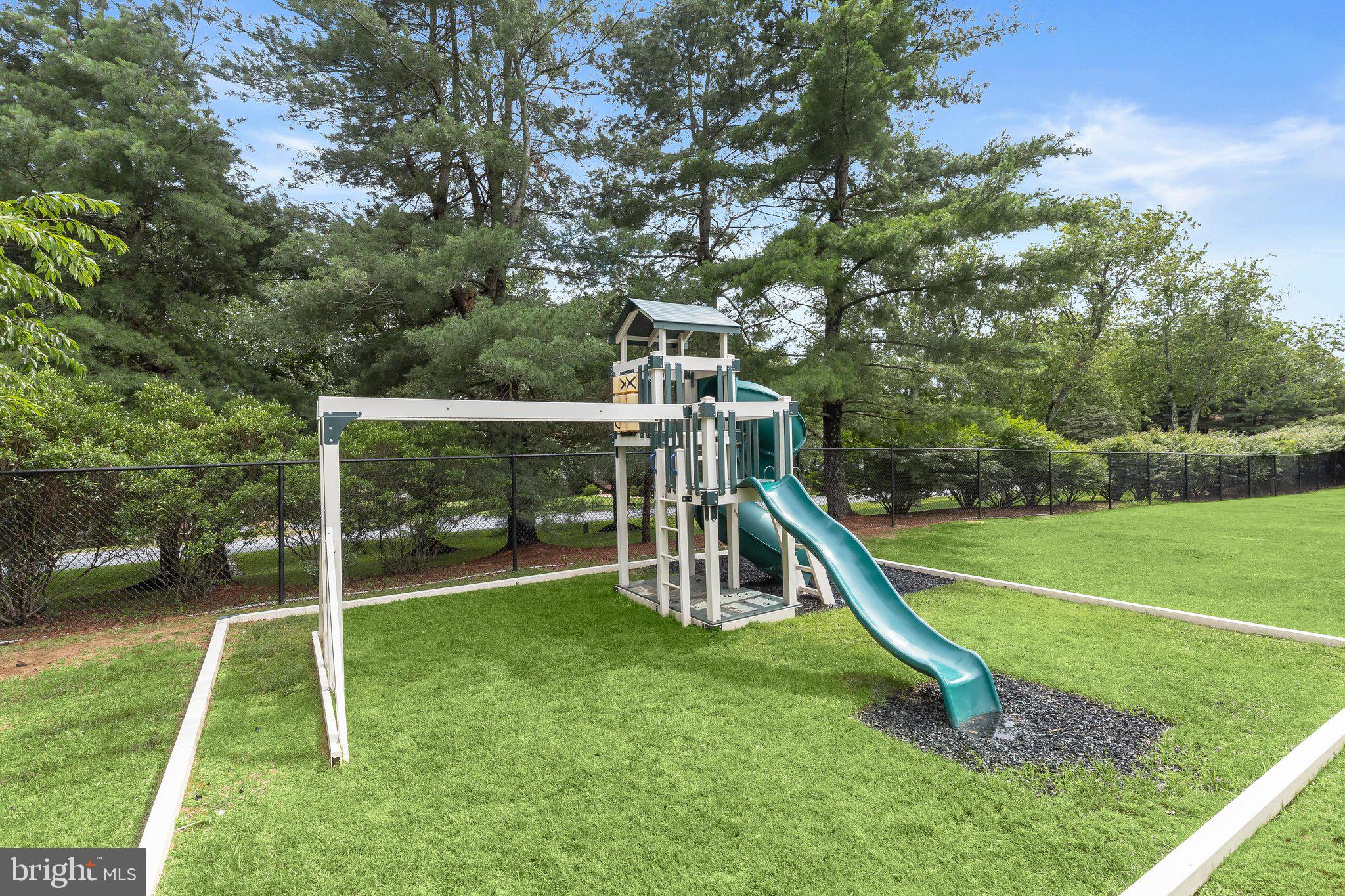 CATTAIL CREEK - Residential