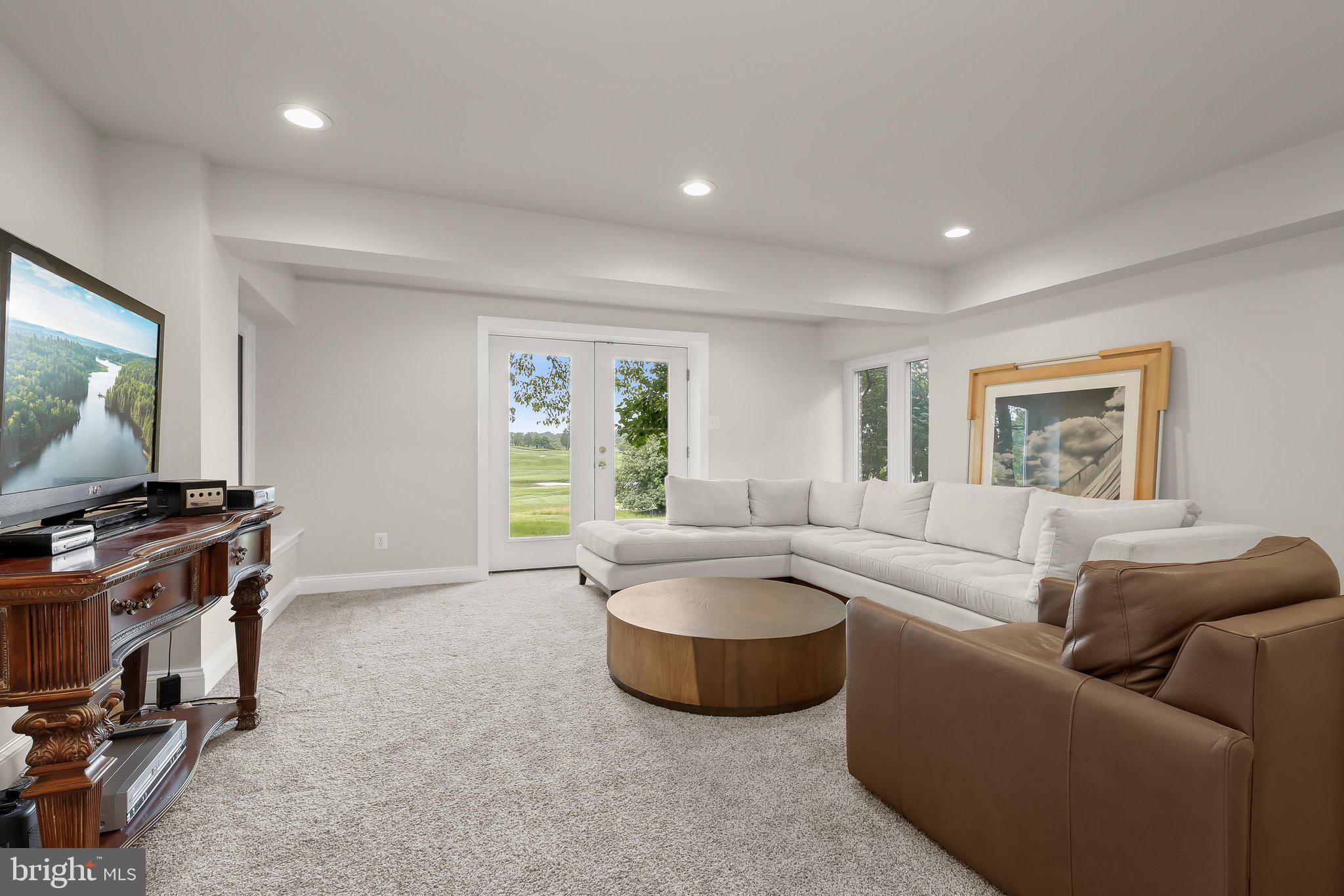 CATTAIL CREEK - Residential