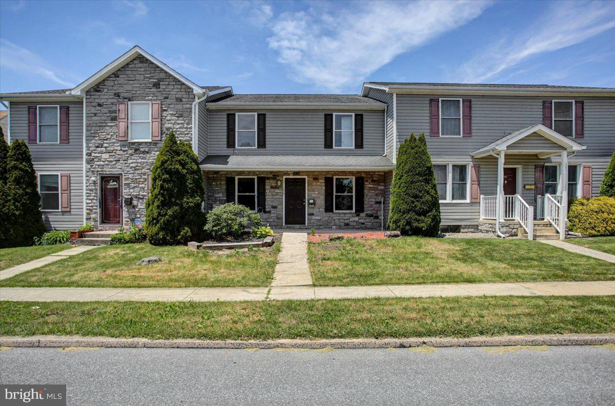 This charming Colonial townhouse, built in 2005, offers a perfect blend of comfort and modern living in the heart of Waynesboro Borough. Step inside to discover a warm and inviting atmosphere, highlighted by *NEW* plush carpeting & *NEW* stylish luxury vinyl plank flooring that flows seamlessly throughout the main living areas. The spacious layout features three well-appointed bedrooms, providing ample space for relaxation and personalization. Three Bedrooms & Two full bathrooms (including master suite) ensure convenience for everyone, making morning routines a breeze. Ceiling fans add a touch of comfort, creating a refreshing ambiance in every room. The full basement, with its poured concrete foundation, presents endless possibilities for customization-whether you envision a cozy family room, a home gym, or additional storage space. The attached rear-entry garage offers both convenience and security, making it easy to come and go. Outside, the low-maintenance exterior of concrete, vinyl siding, and stone complements the inviting interior, allowing you to spend more time enjoying your home and less time on upkeep. The modest lot size provides just the right amount of outdoor space for gardening or relaxing in the fresh air. This delightful property is not just a house; it's a place to create lasting memories. With its thoughtful design and prime location, it's ready to welcome you home. Recent updates include new flooring, countertops, cabinet hardware, vanities, fresh paint, garage door opener, HVAC and more! Don't miss the opportunity to make this lovely townhouse your own! Seller will give a $2,500 appliance credit to the buyer, or allow the buyers to pick their own appliances before settlement.