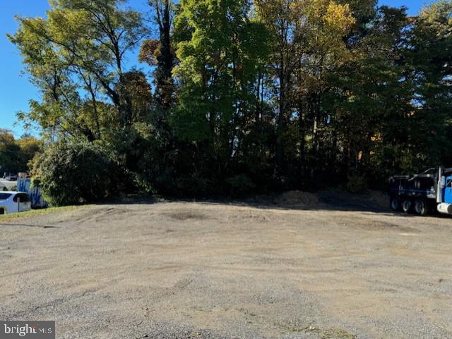COLESVILLE OUTSIDE - Land