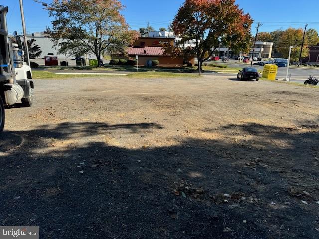 COLESVILLE OUTSIDE - Land