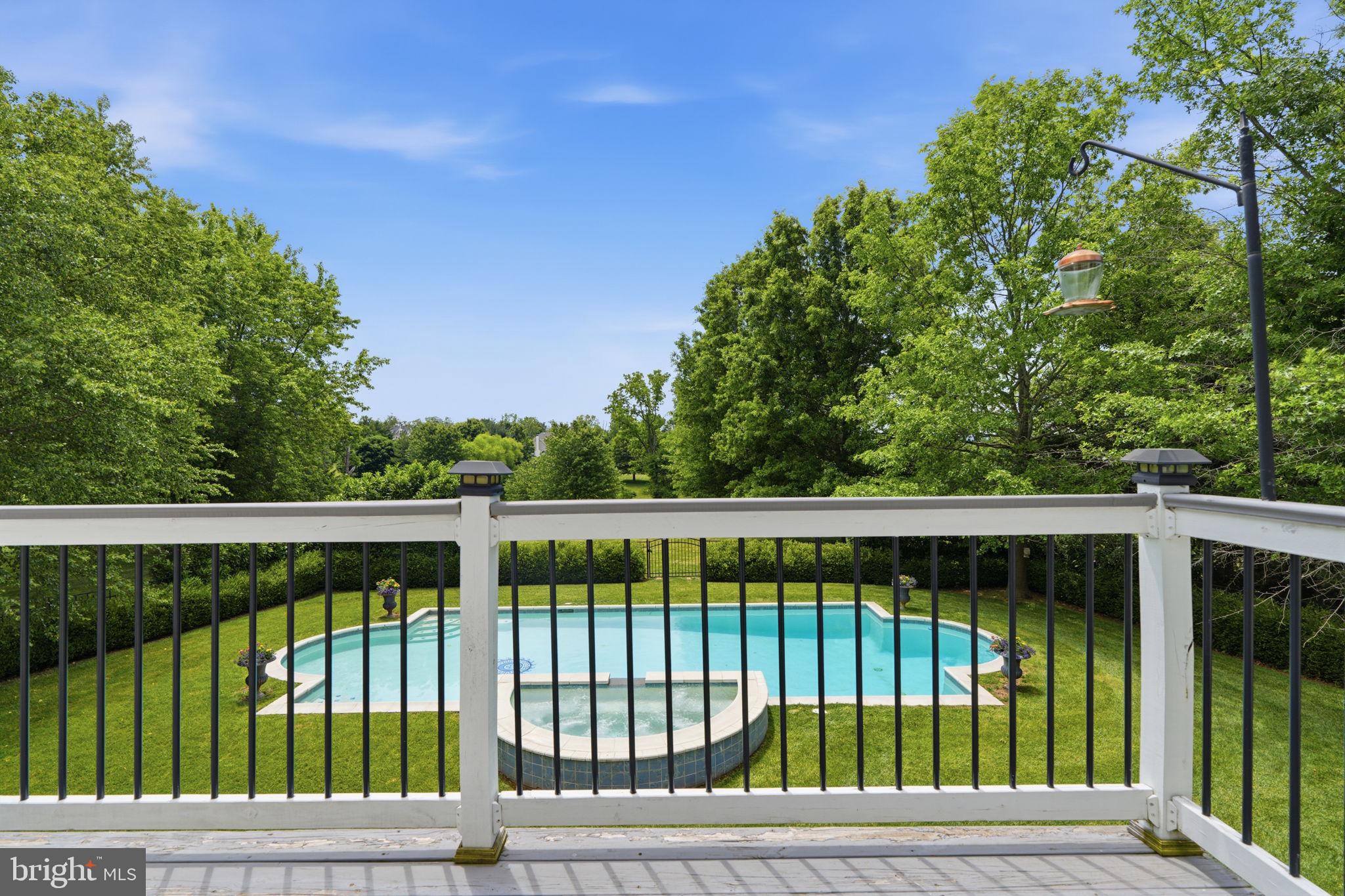 ESTATES AT FARAWAY FARMS - Residential