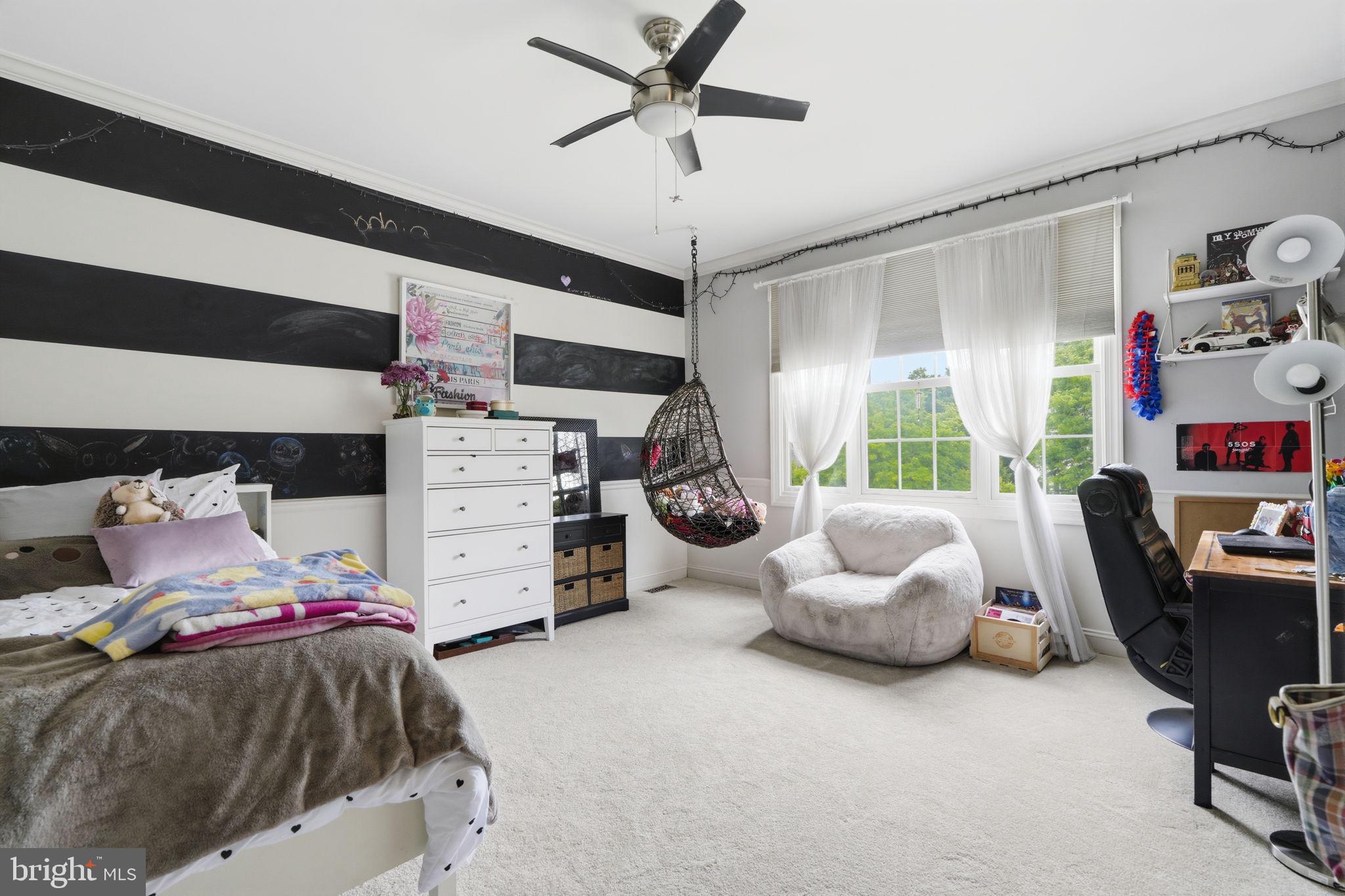 ESTATES AT FARAWAY FARMS - Residential
