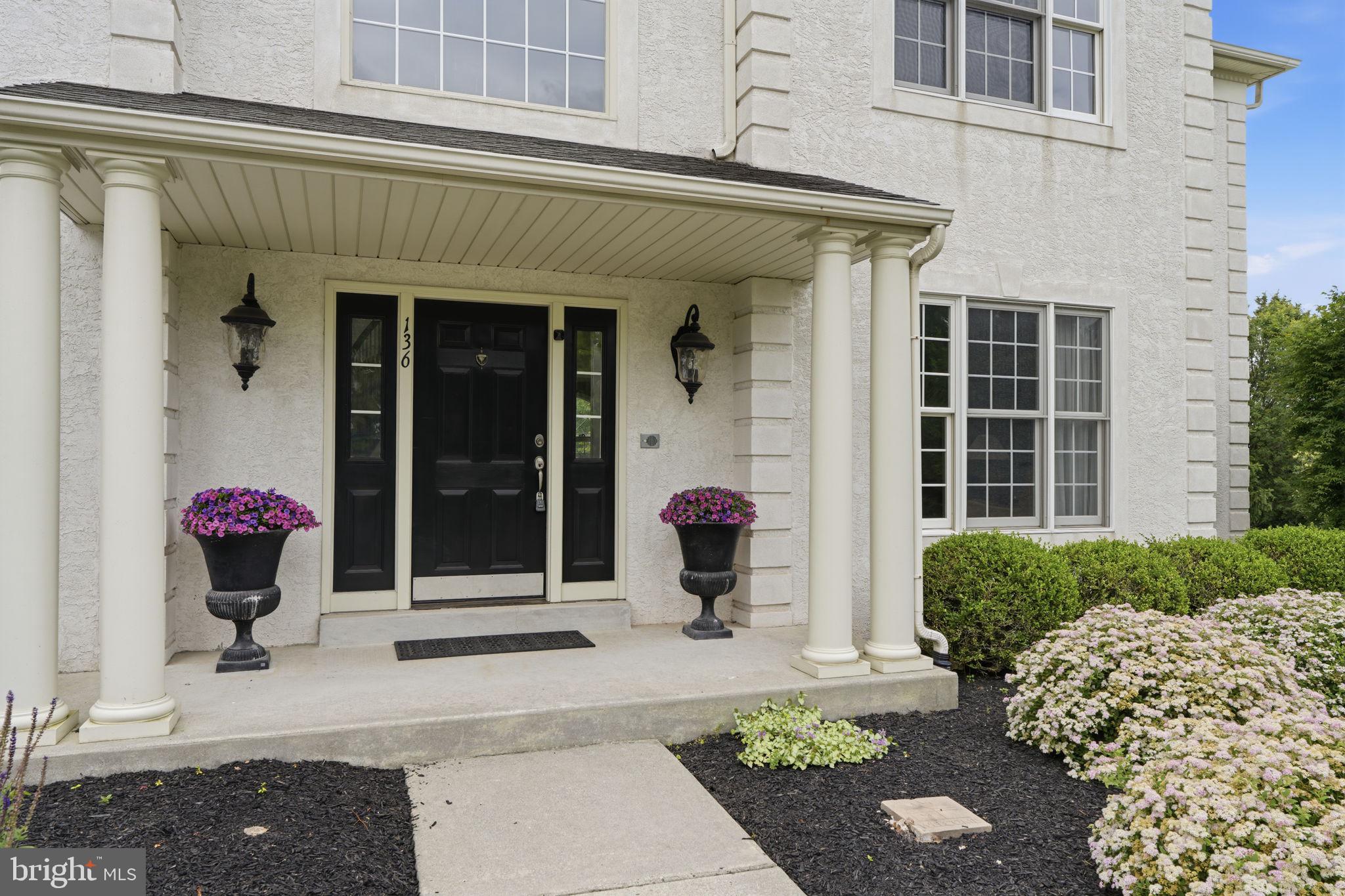 ESTATES AT FARAWAY FARMS - Residential