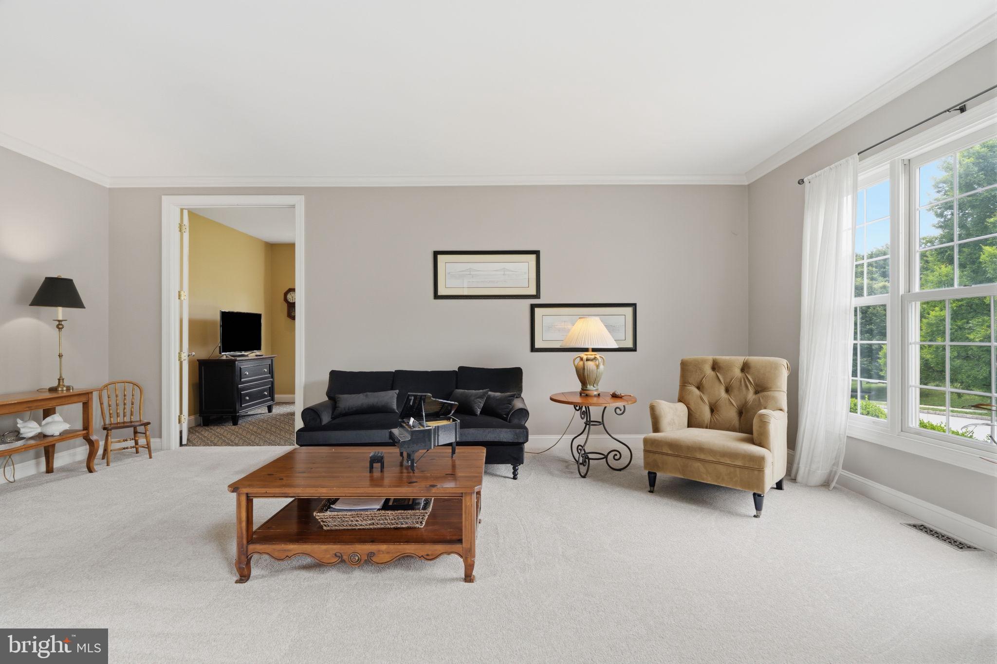 ESTATES AT FARAWAY FARMS - Residential