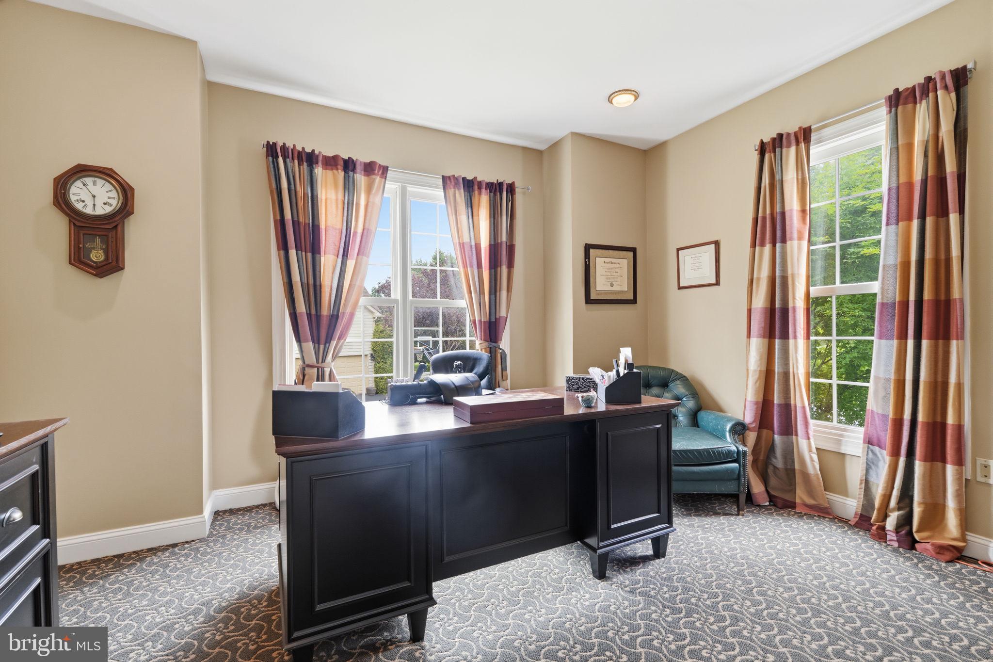 ESTATES AT FARAWAY FARMS - Residential