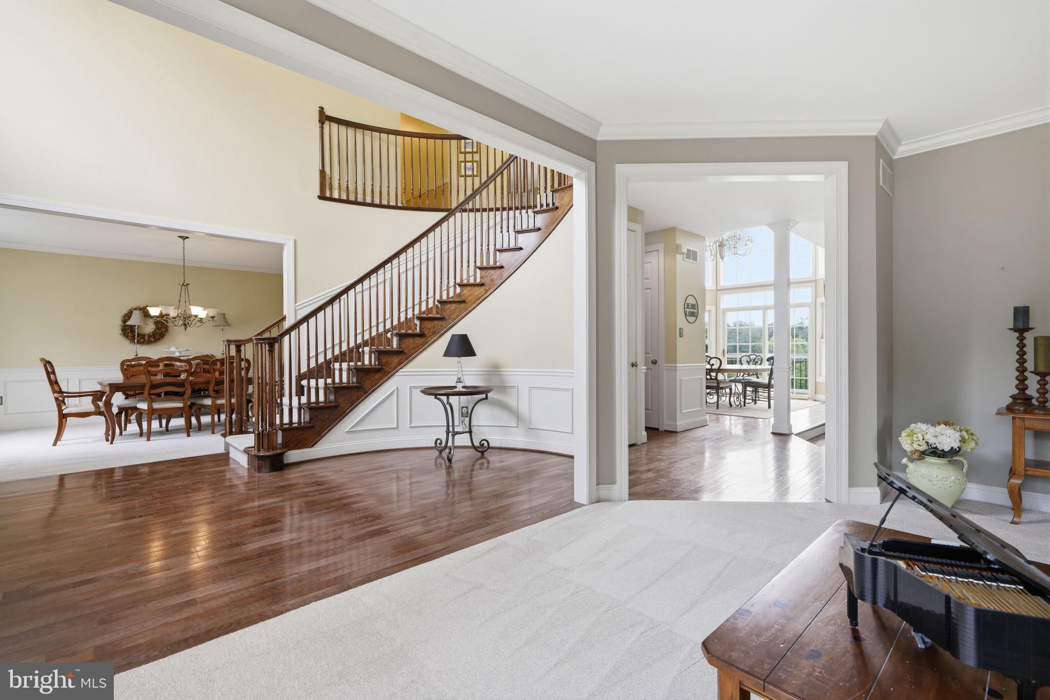 ESTATES AT FARAWAY FARMS - Residential