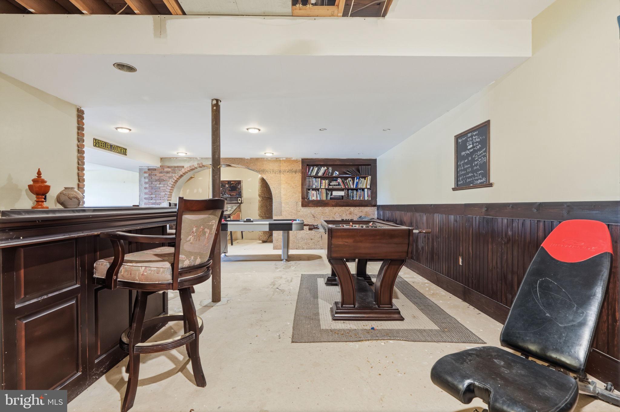ESTATES AT FARAWAY FARMS - Residential