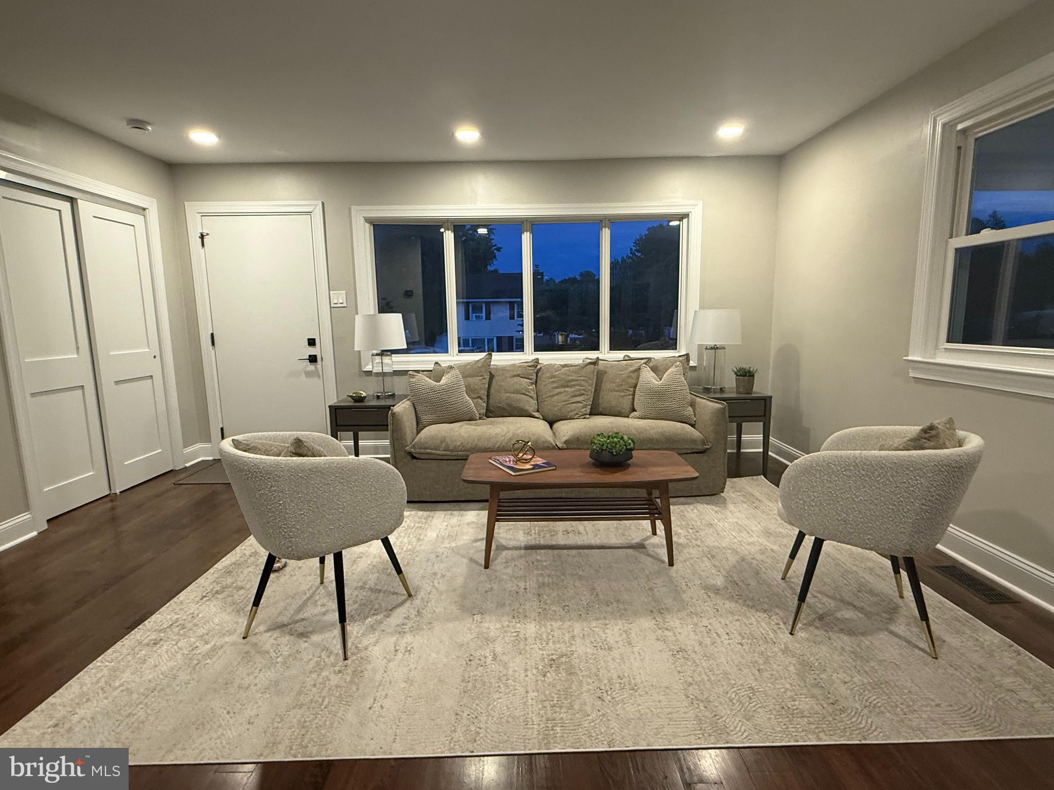 LAWRENCE PARK - Residential