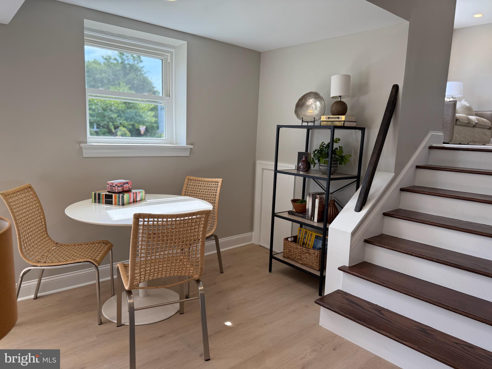 LAWRENCE PARK - Residential