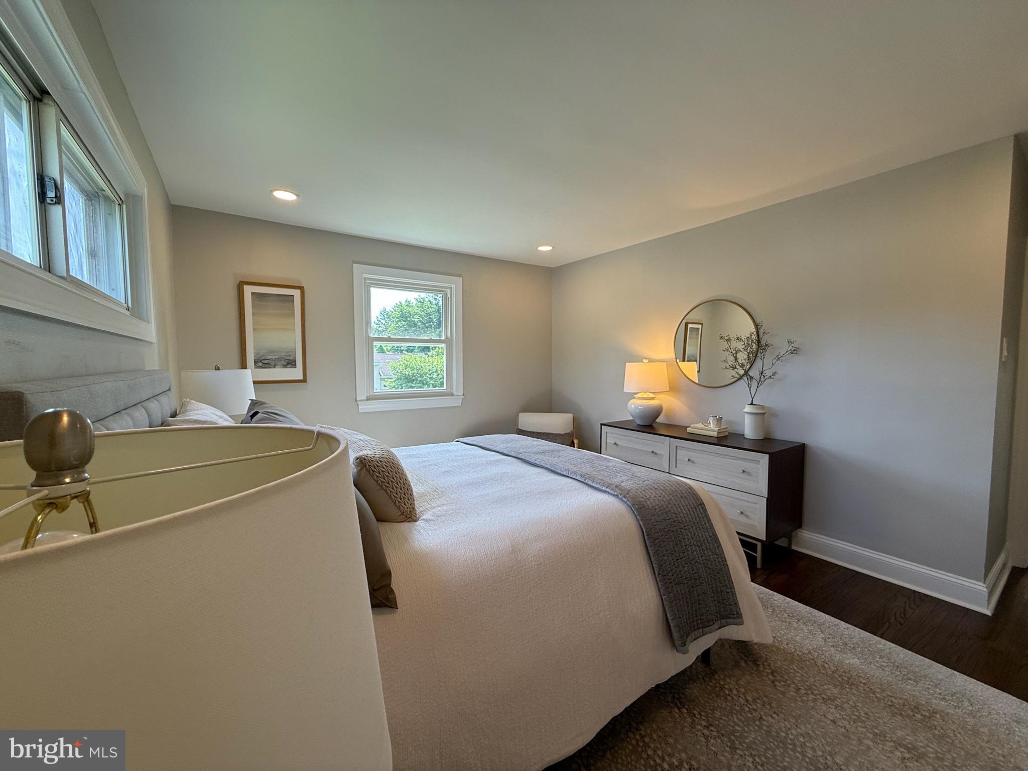 LAWRENCE PARK - Residential