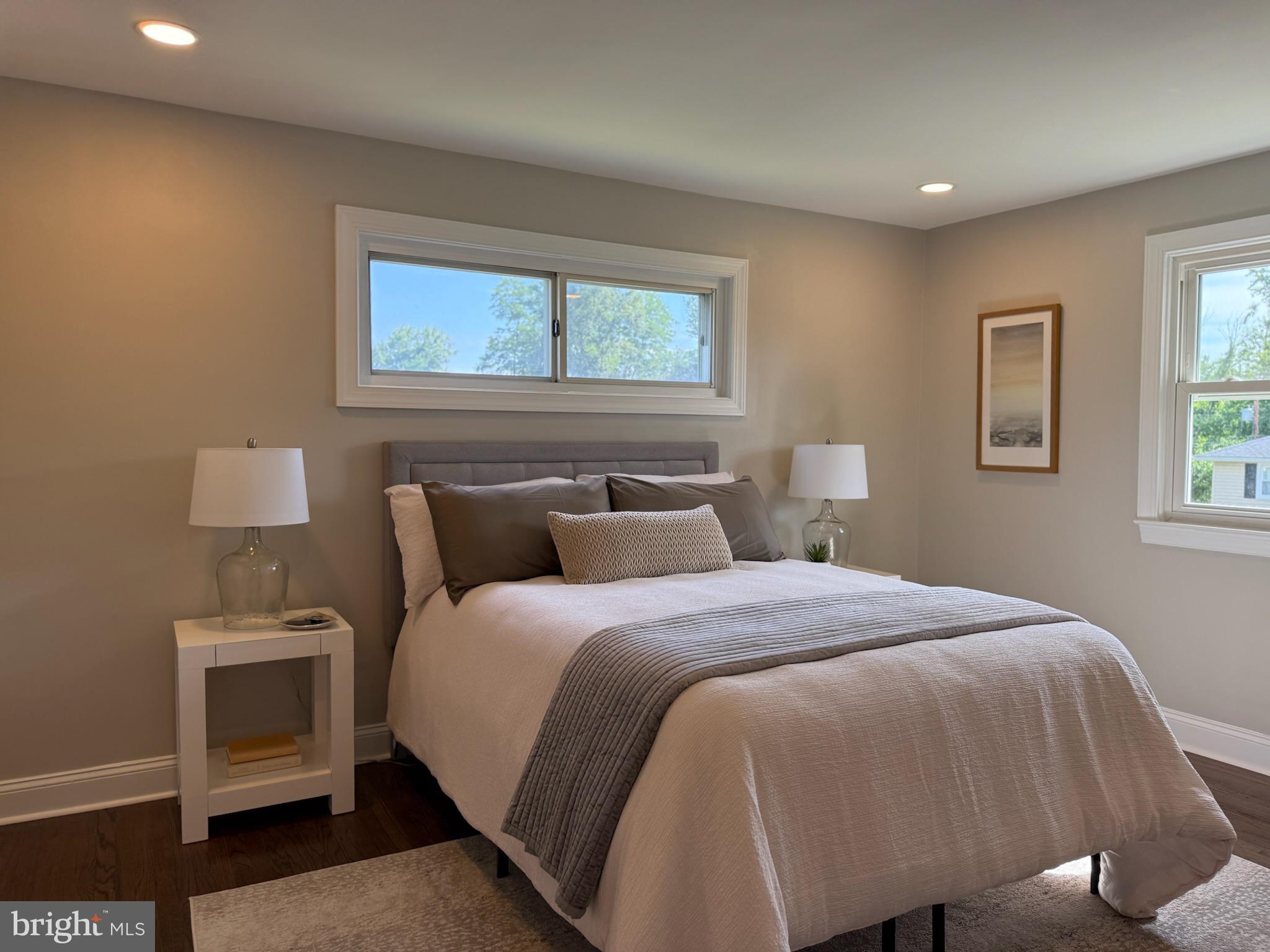 LAWRENCE PARK - Residential