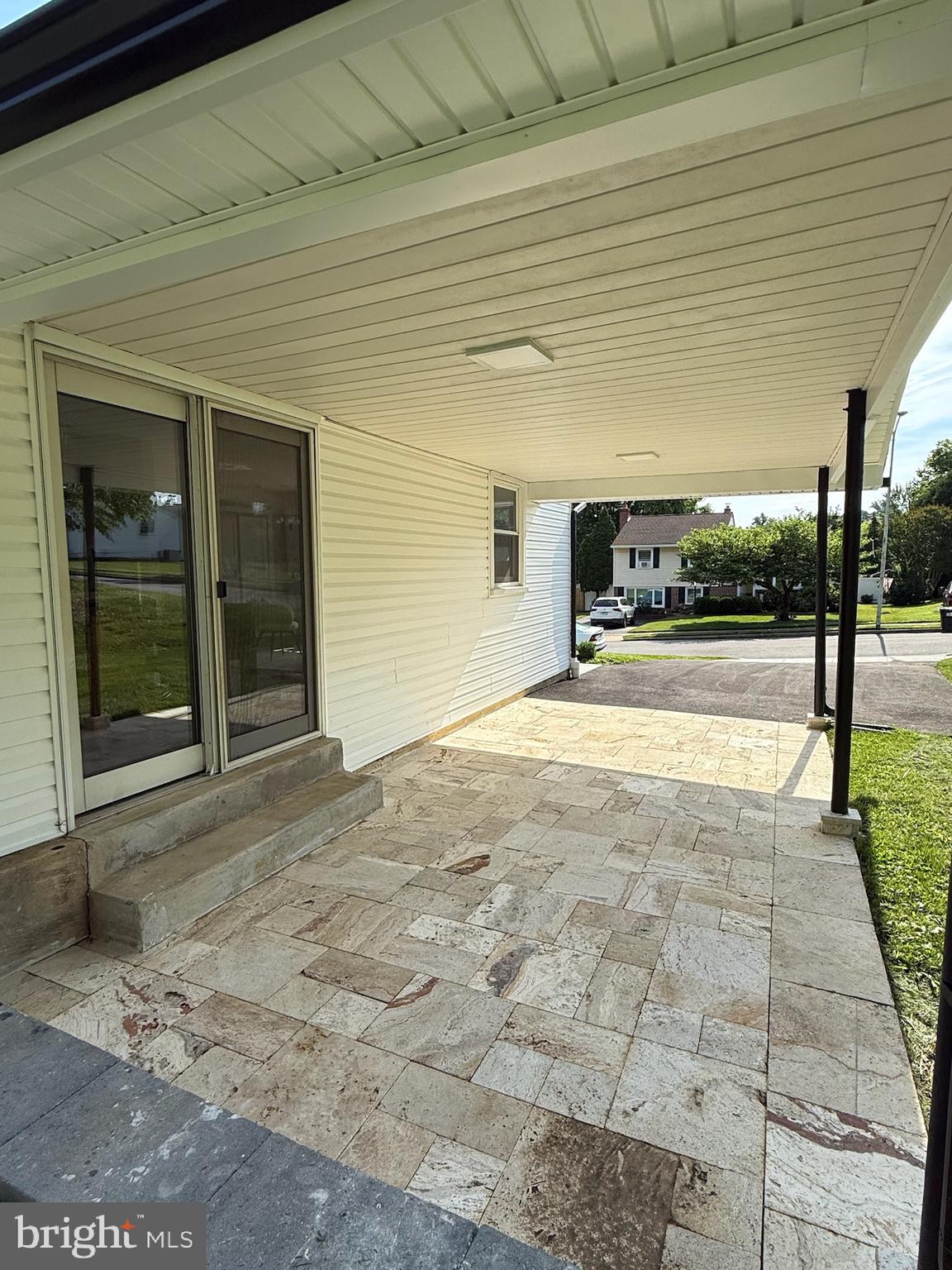 LAWRENCE PARK - Residential