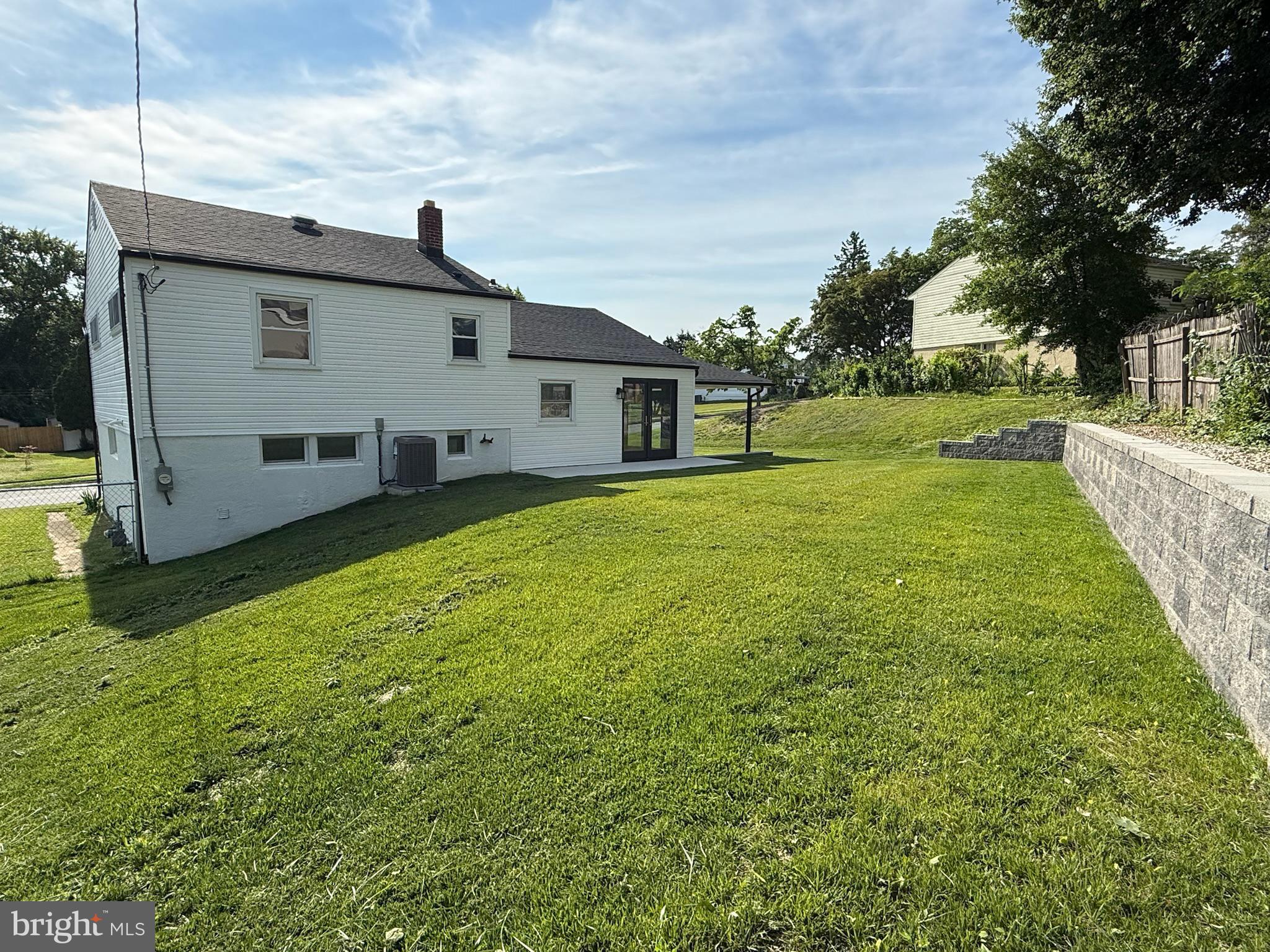 LAWRENCE PARK - Residential